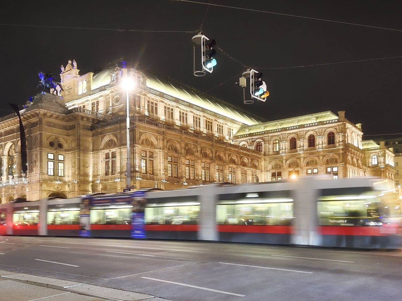 Das ist der Wiener Öffi-Fahrplan in der Silvesternacht. Das ist der Wiener Öffi-Fahrplan in der Silvesternacht.