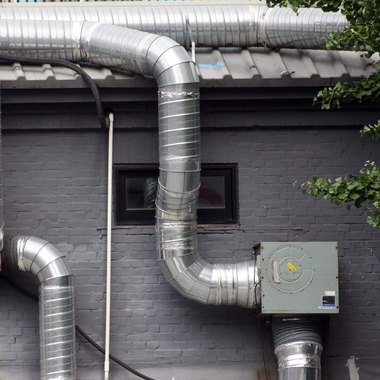 Luftfilter können die Überlebensdauer von Viren verlängern.