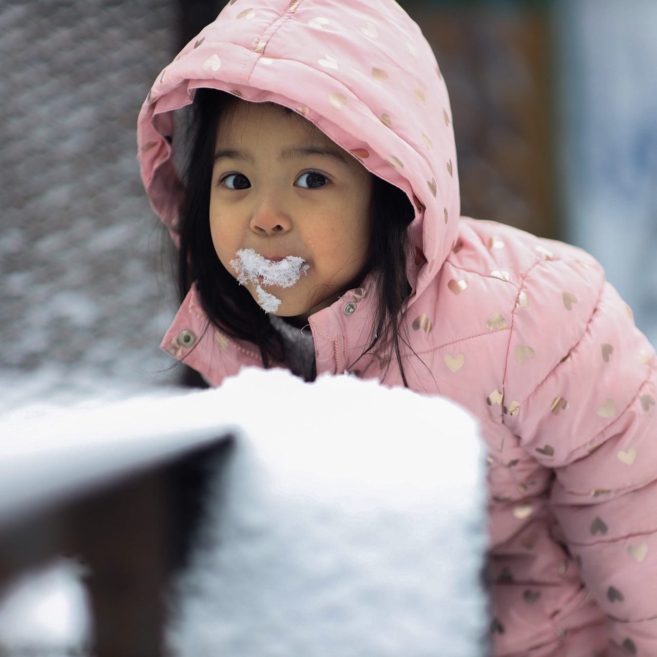 Schnee ist meist nicht frei von Schadstoffen oder Keimen.