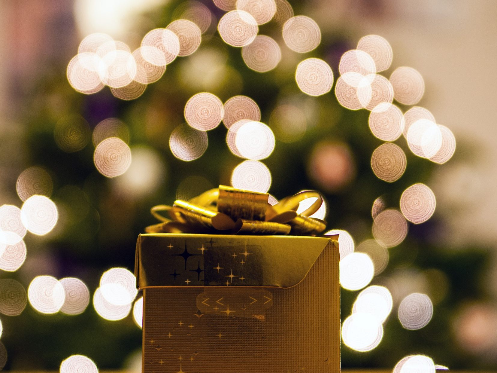 Jeder Dritte schnallt wegen der Teuerung den Gürtel zu Weihnachten enger. Jeder Dritte schnallt wegen der Teuerung den Gürtel zu Weihnachten enger.