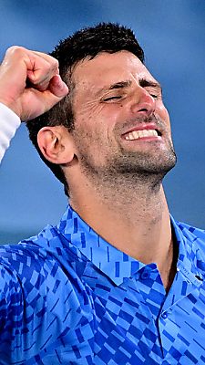 Der zehnte Titel in Melbourne ist zum Greifen nahe