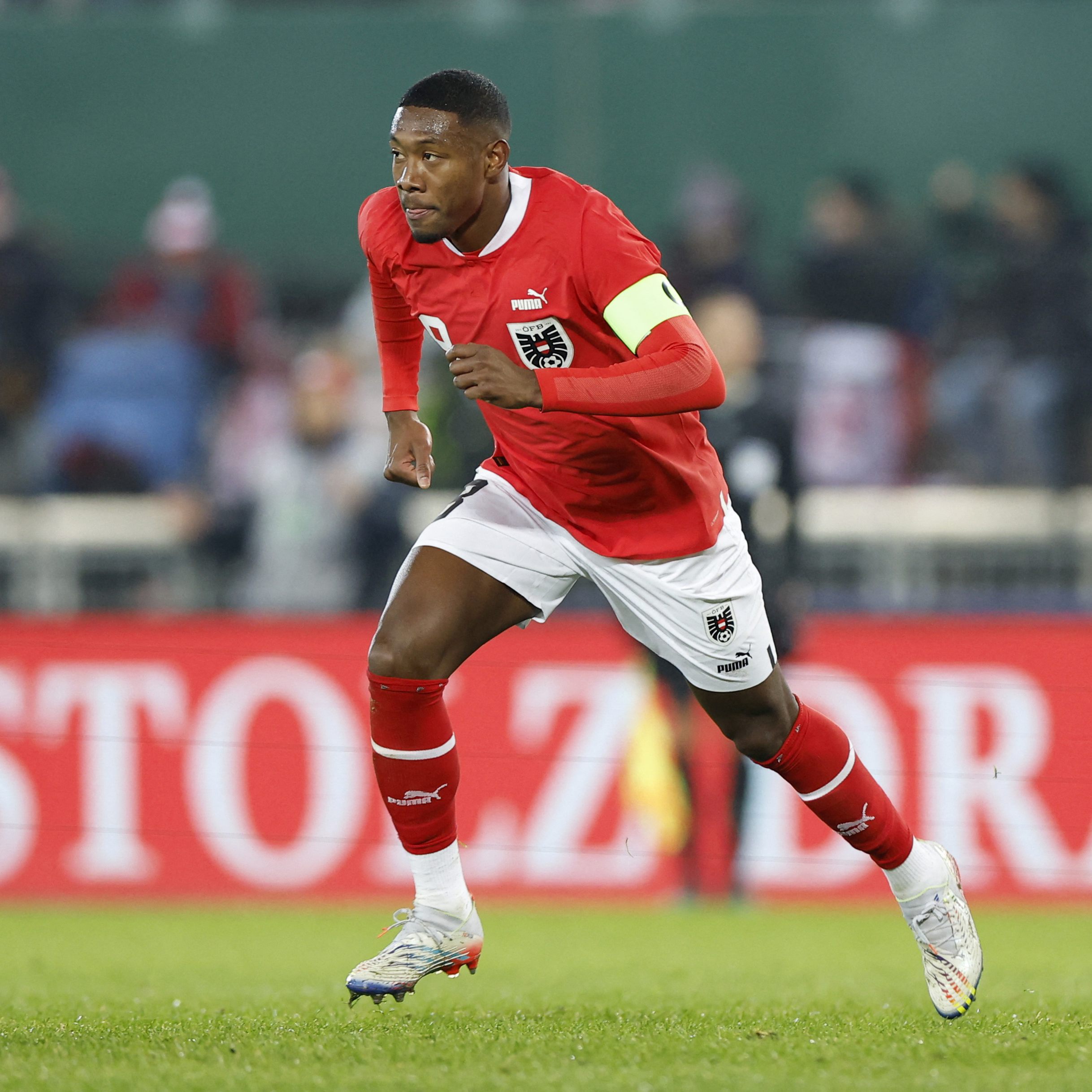 "Mit Österreich wollen wir uns für die EM in Deutschland qualifizieren", teilte Alaba mit.