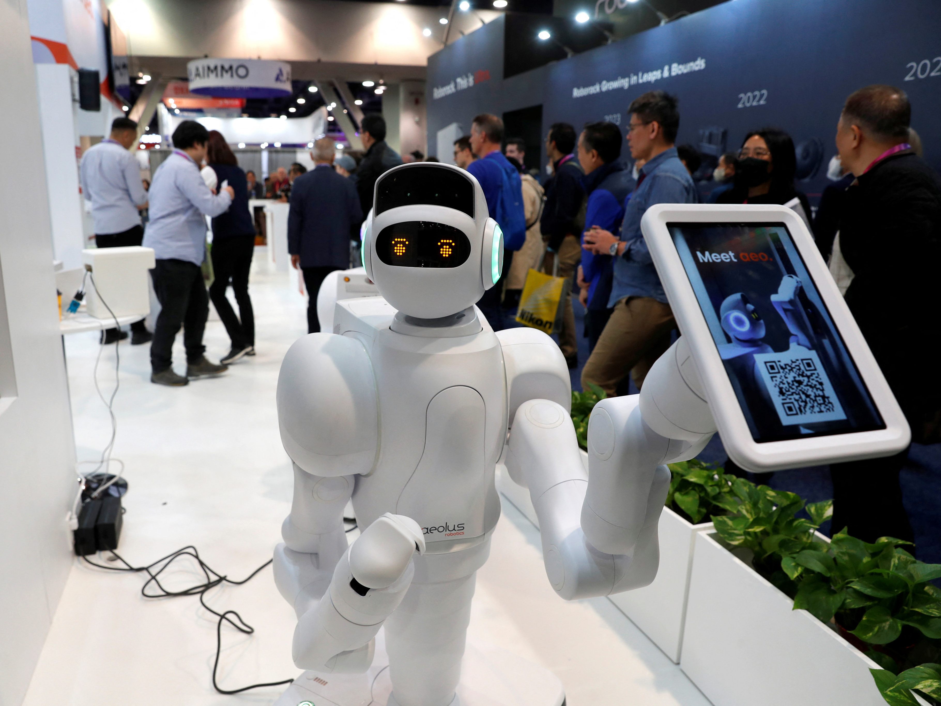 Die CES-Messe ist ein globaler Treffpunkt der Elektronik-Branche. Die CES-Messe ist ein globaler Treffpunkt der Elektronik-Branche.