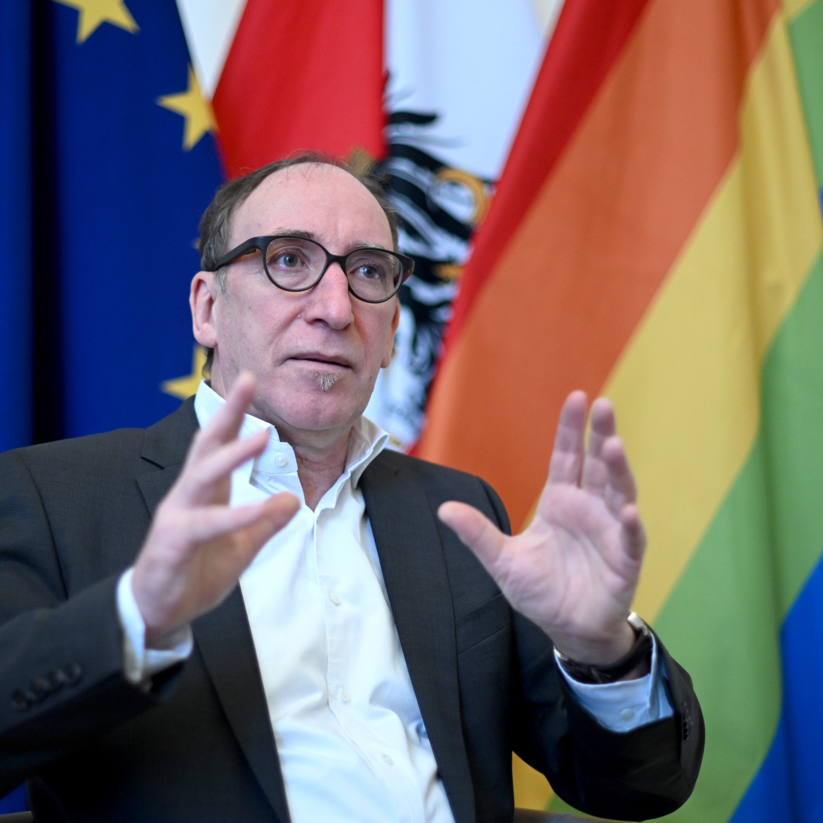 Rauch: "Corona wird bleiben".