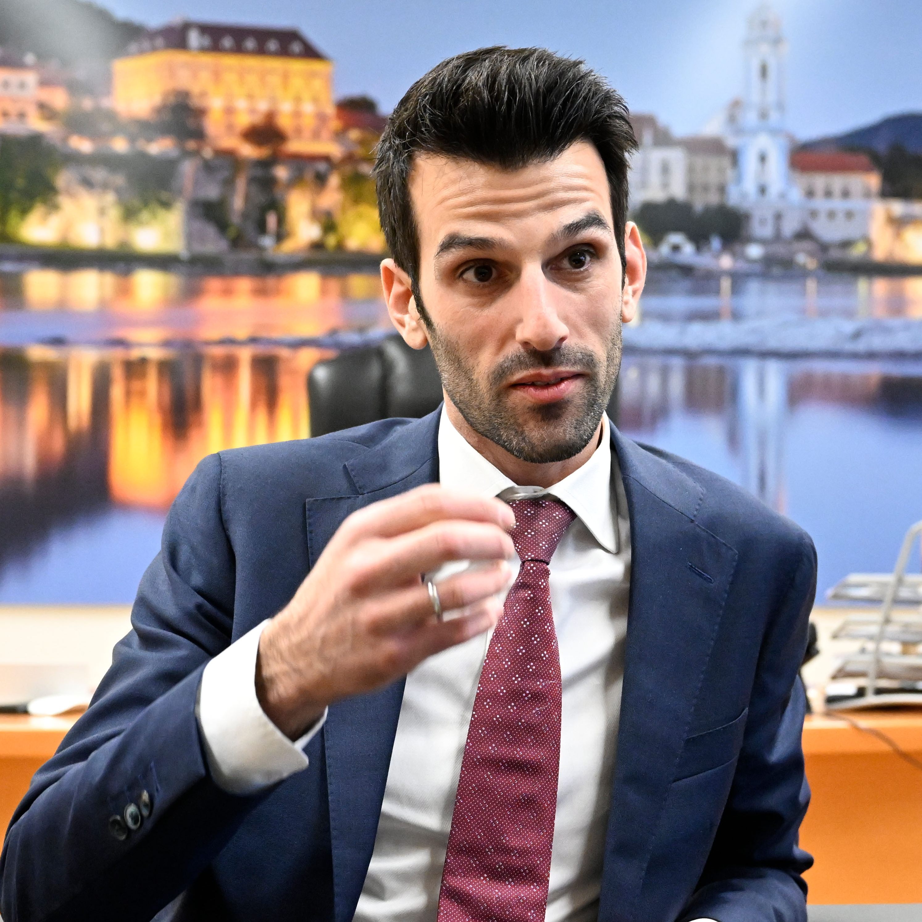 Laut FPÖ-Landeshauptmann Udo Landbauer wird die NÖ-Wahl eine "Schicksalswahl".