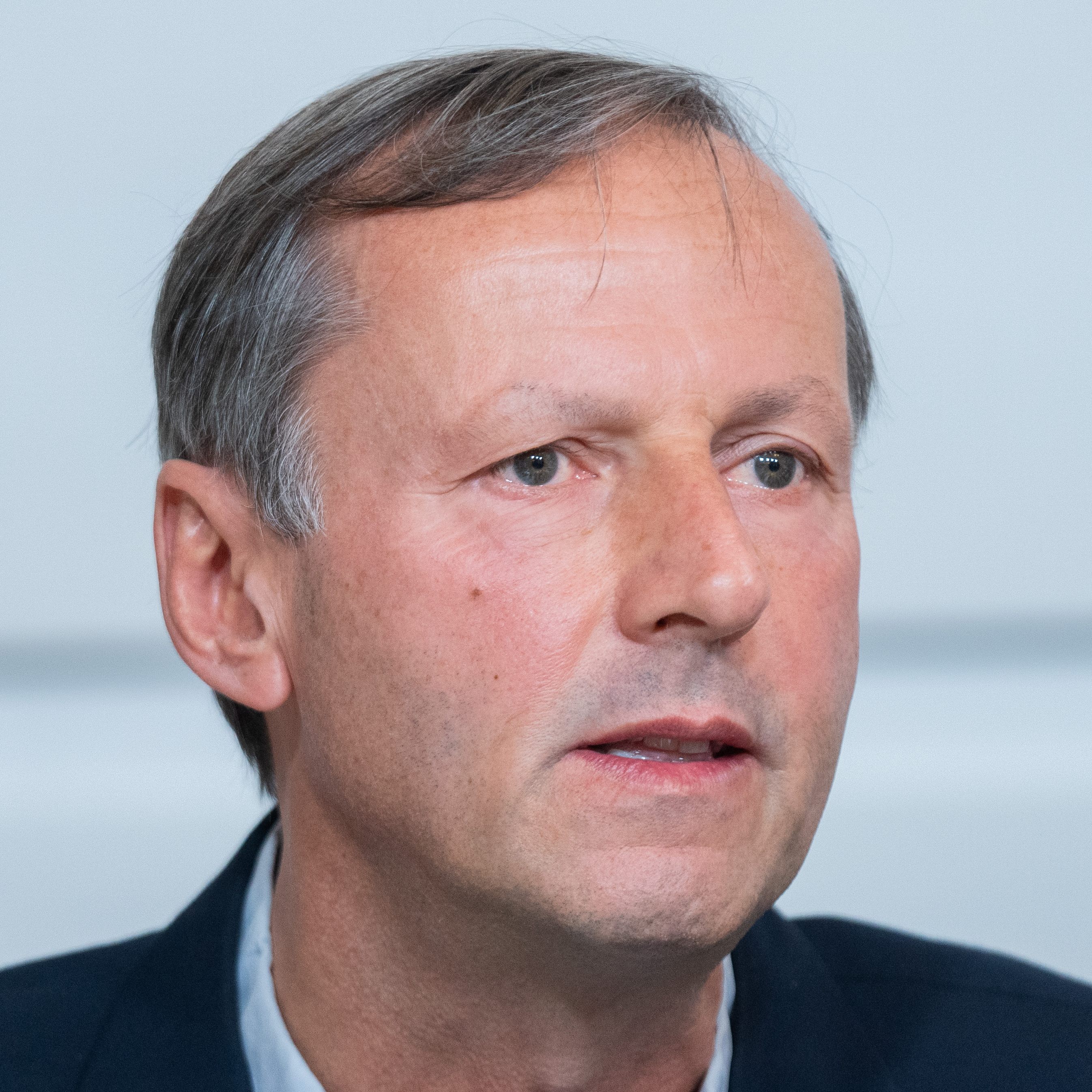 Marcus Bachmann von Ärzte ohne Grenzen sieht beim Thema Medikamenten-Engpässe den "Fehler im System".