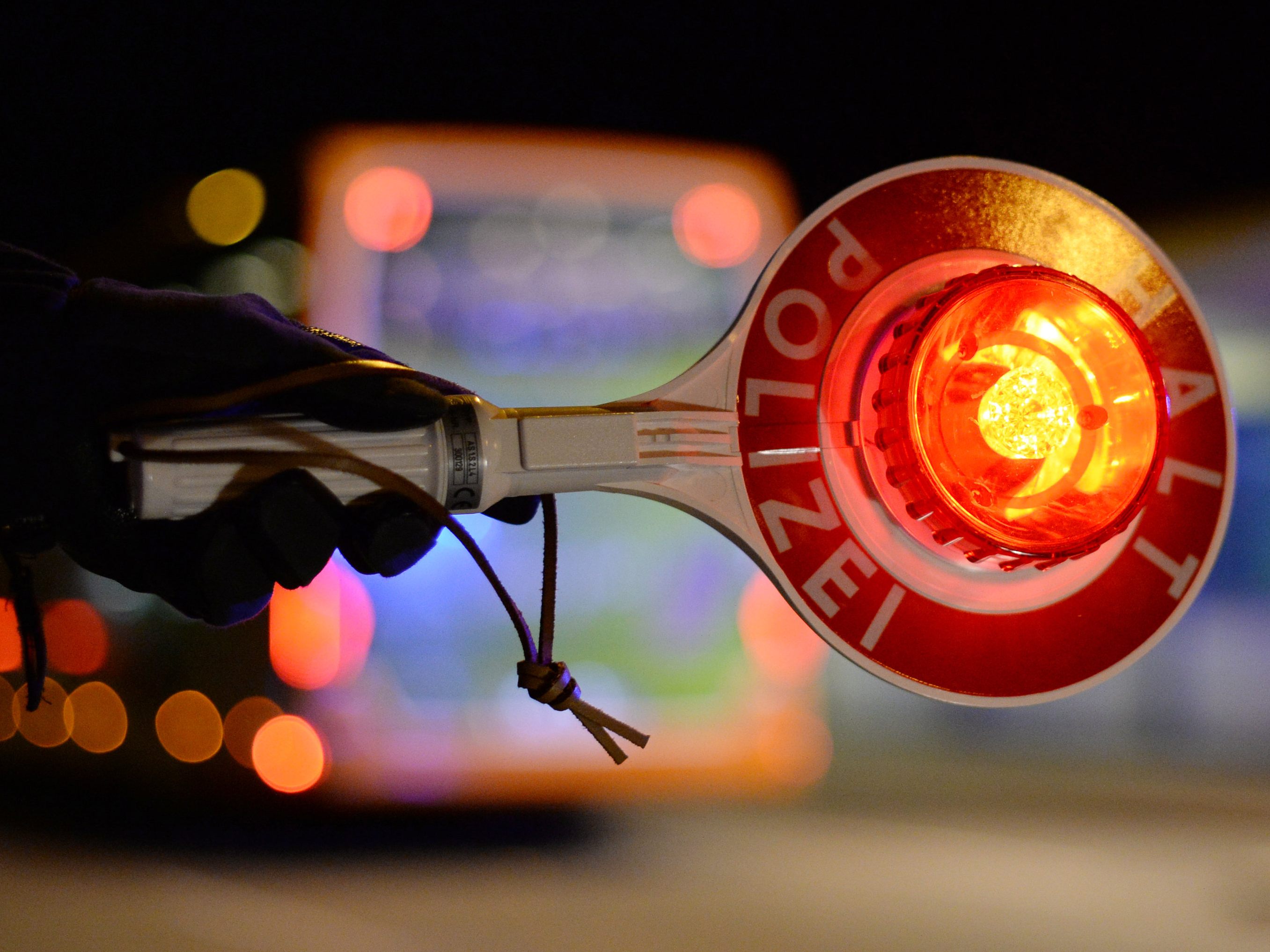 Die Wiener Polizei führte in der Nacht auf Samstag einen Verkehrsschwerpunkt durch. Die Wiener Polizei führte in der Nacht auf Samstag einen Verkehrsschwerpunkt durch.