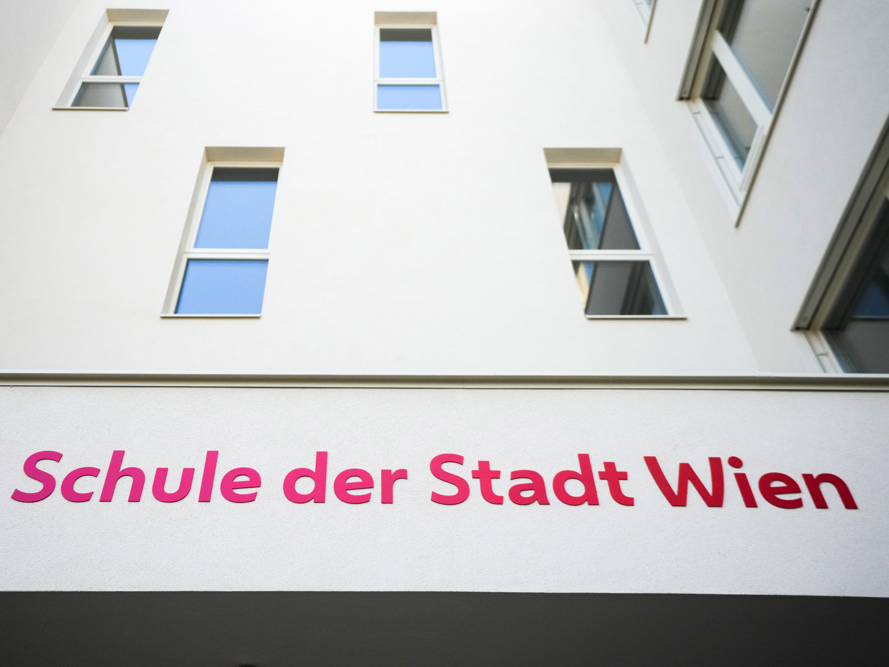 Im Missbrauchsfall um einen Wiener Sportlehrer wird es keine Ermittlungen zu möglichen Mittätern geben.