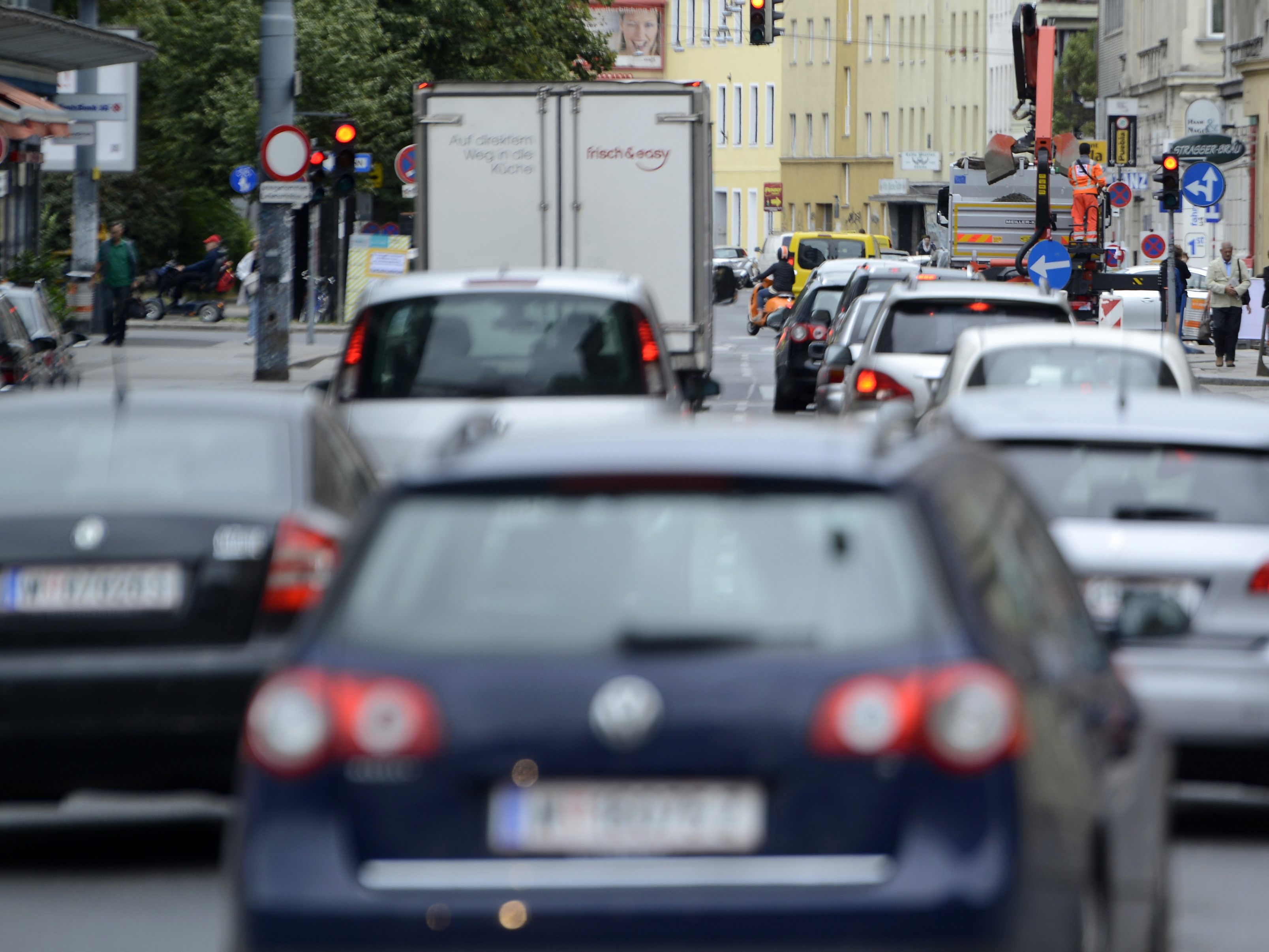 Laut ÖAMTC ist am Samstag in der Wiener City wegen einer Demonstration mit Staus zu rechnen. Laut ÖAMTC ist am Samstag in der Wiener City wegen einer Demonstration mit Staus zu rechnen.