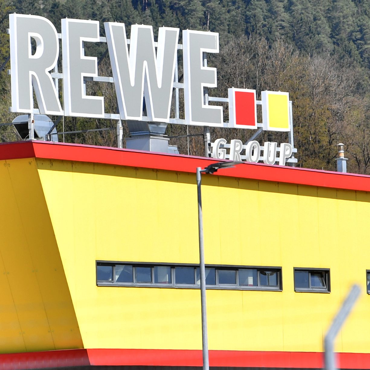 Rewe will 2023 in Österreich investieren.