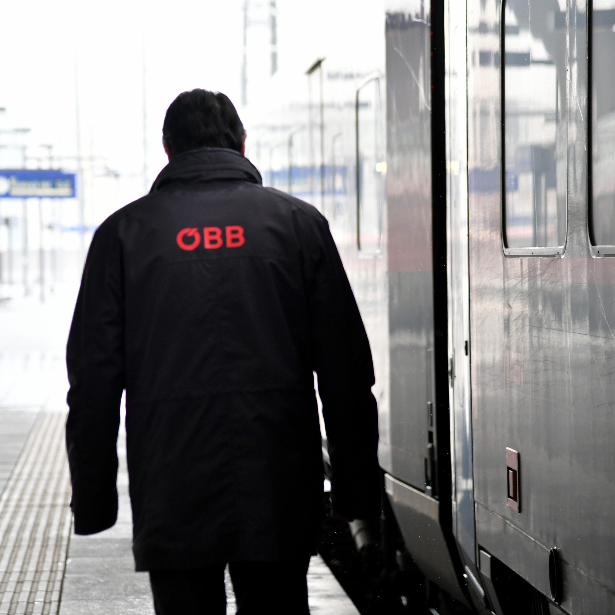 Zu ihrem 100. Jubiläum sucht die ÖBB dringend Mitarbeiter.