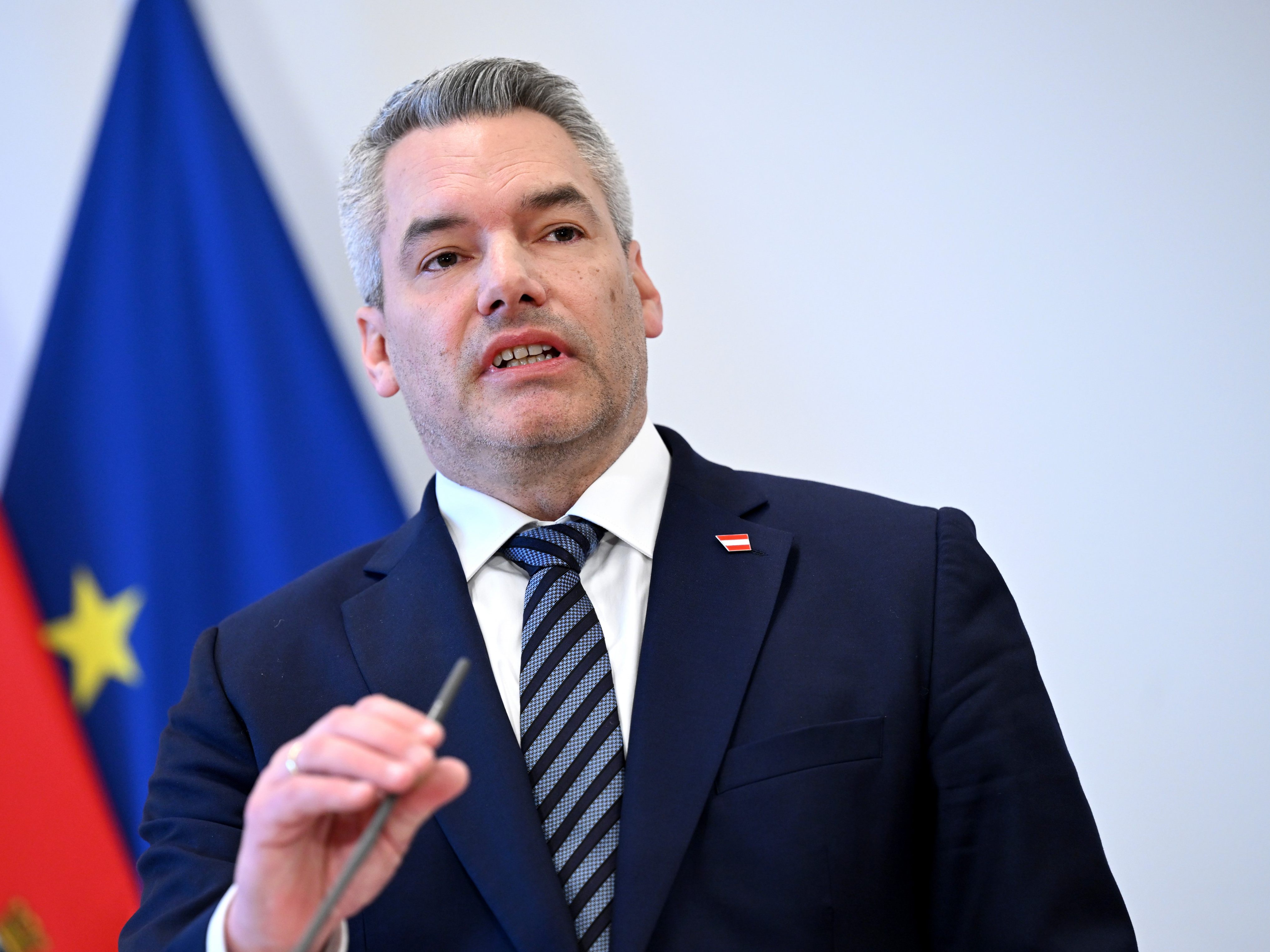 Nehammer und Karner besuchen am Montag bulgarisch-türkische Grenze.