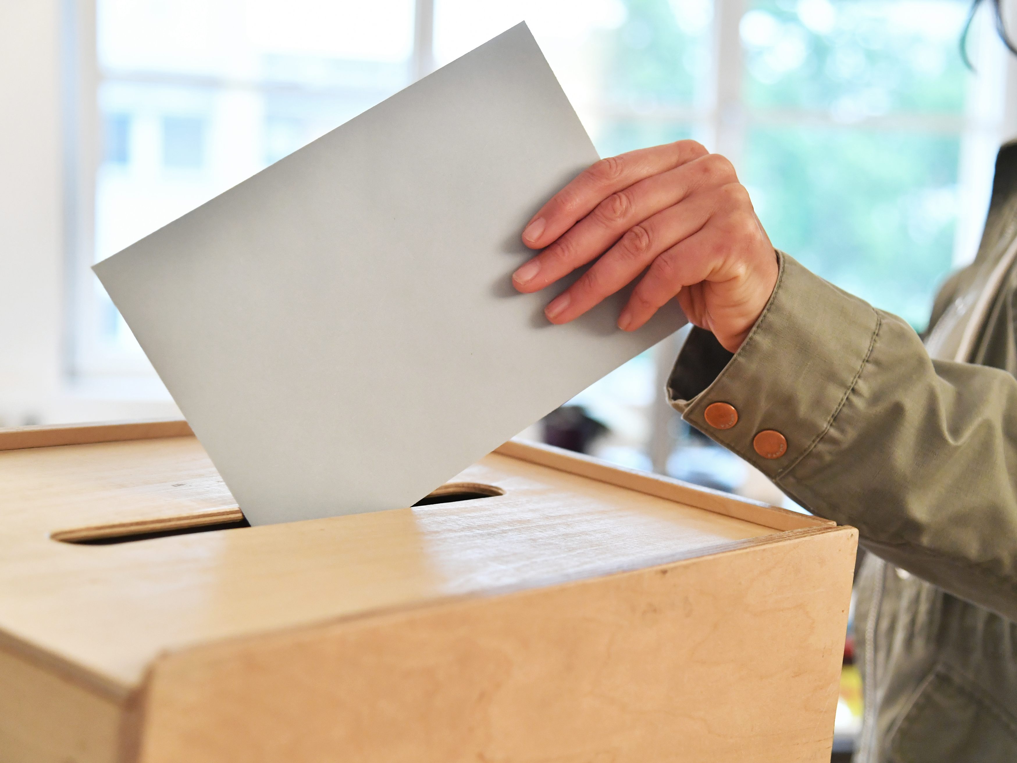 Laut einer Umfrage kommt die ÖVP bei der NÖ Landtagswahl auf 39 Prozent der Stimmen.