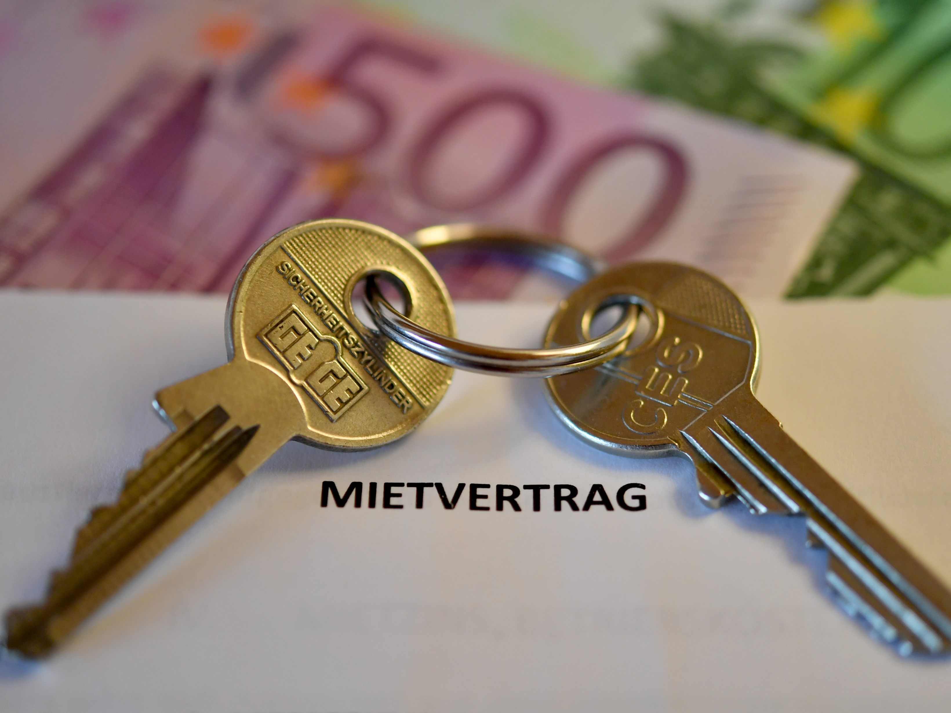 Laut AK gibt es ab 1. April 2023 wieder eine saftige Preiserhöhung bei den Mieten. Laut AK gibt es ab 1. April 2023 wieder eine saftige Preiserhöhung bei den Mieten.
