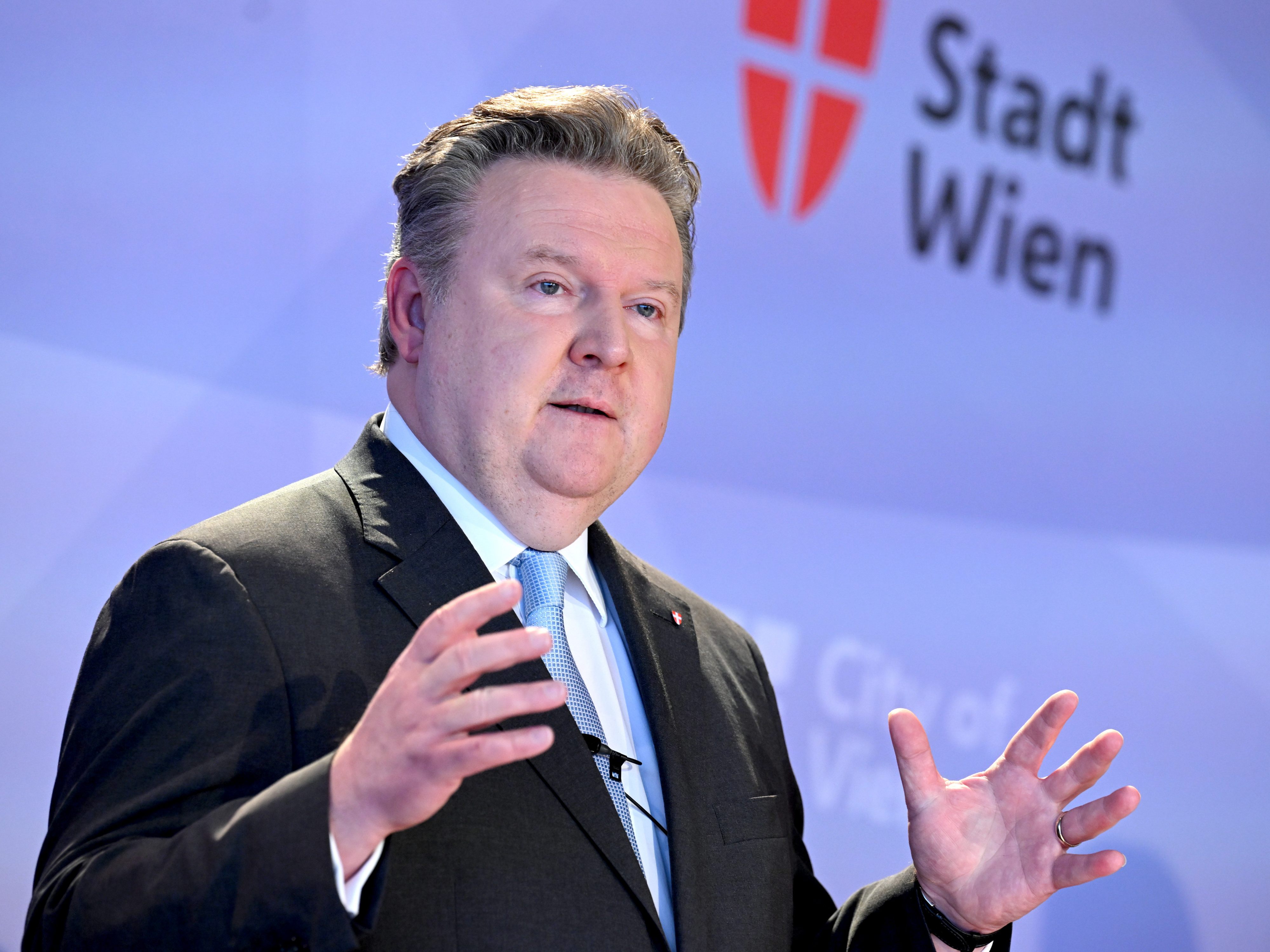 Die Auftritte von Michael Ludwig und Peter Hanke bei der U-Kommission zur Wien Energie sind fix. Die Auftritte von Michael Ludwig und Peter Hanke bei der U-Kommission zur Wien Energie sind fix.