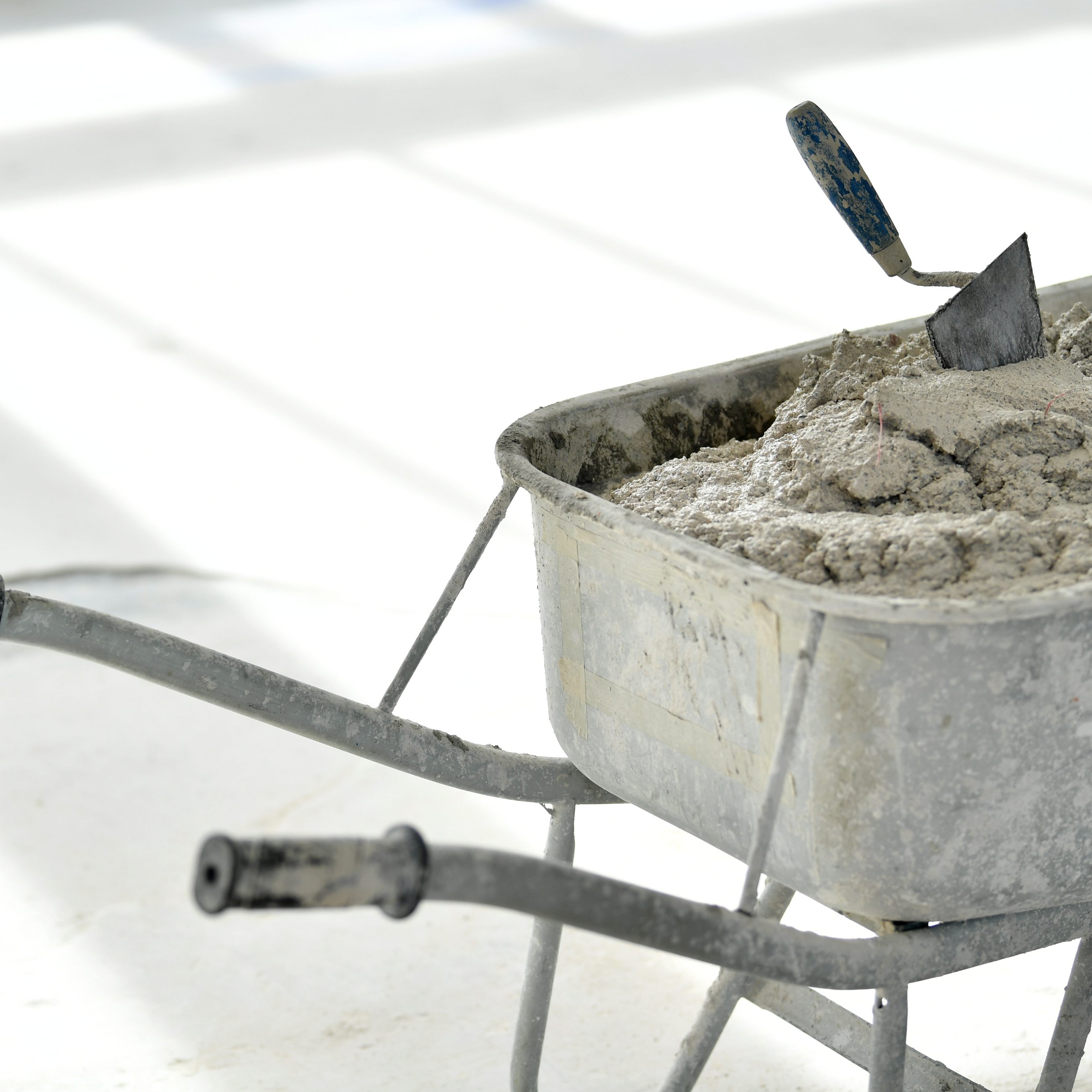 Scheichelbauer-Schuster äußerte sich auch zum Bau- und baunahen Gewerbe.