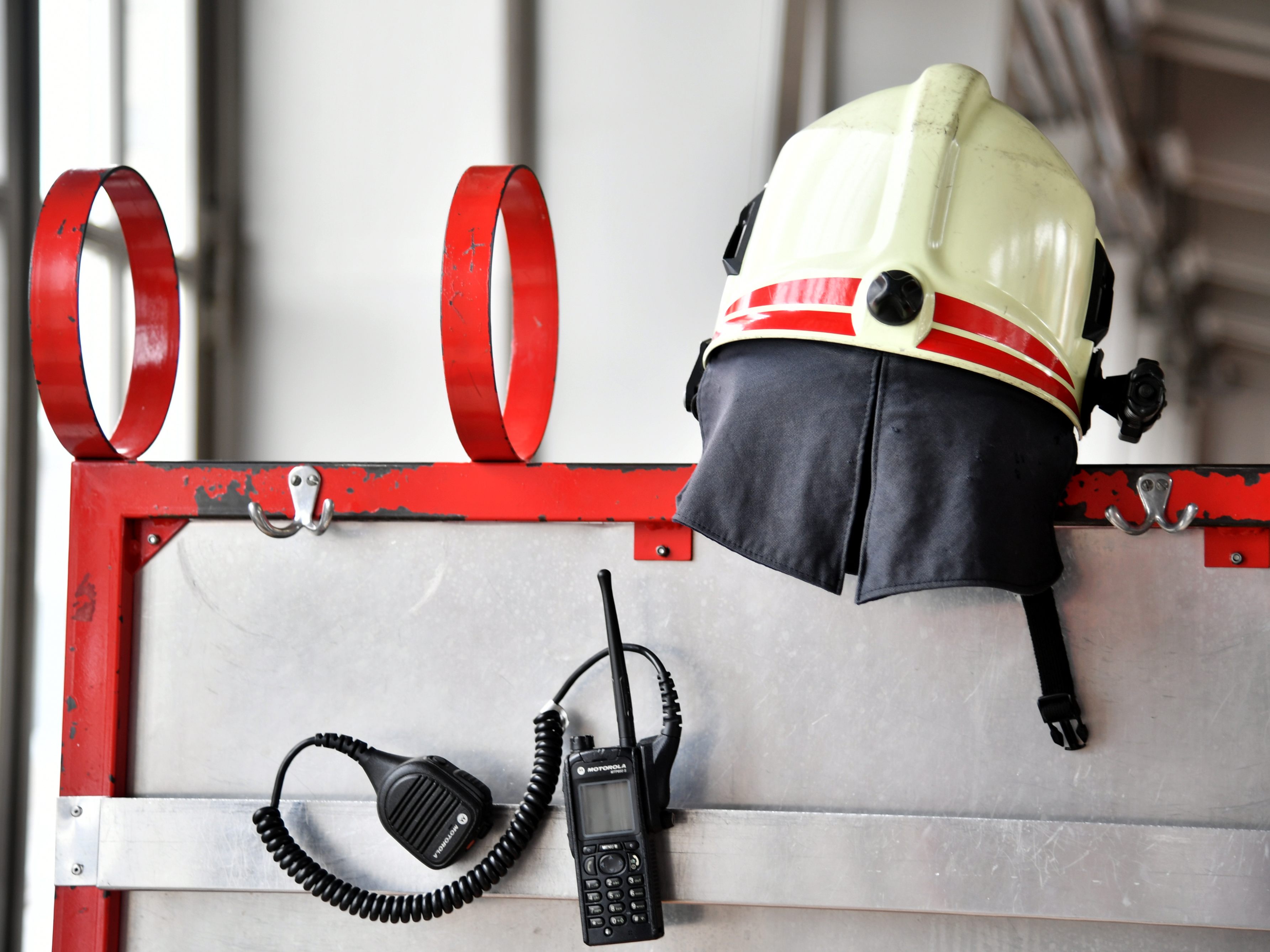 Nach Brand in Wien-Döbling: Pensionist von Feuerwehrleuten reanimiert.