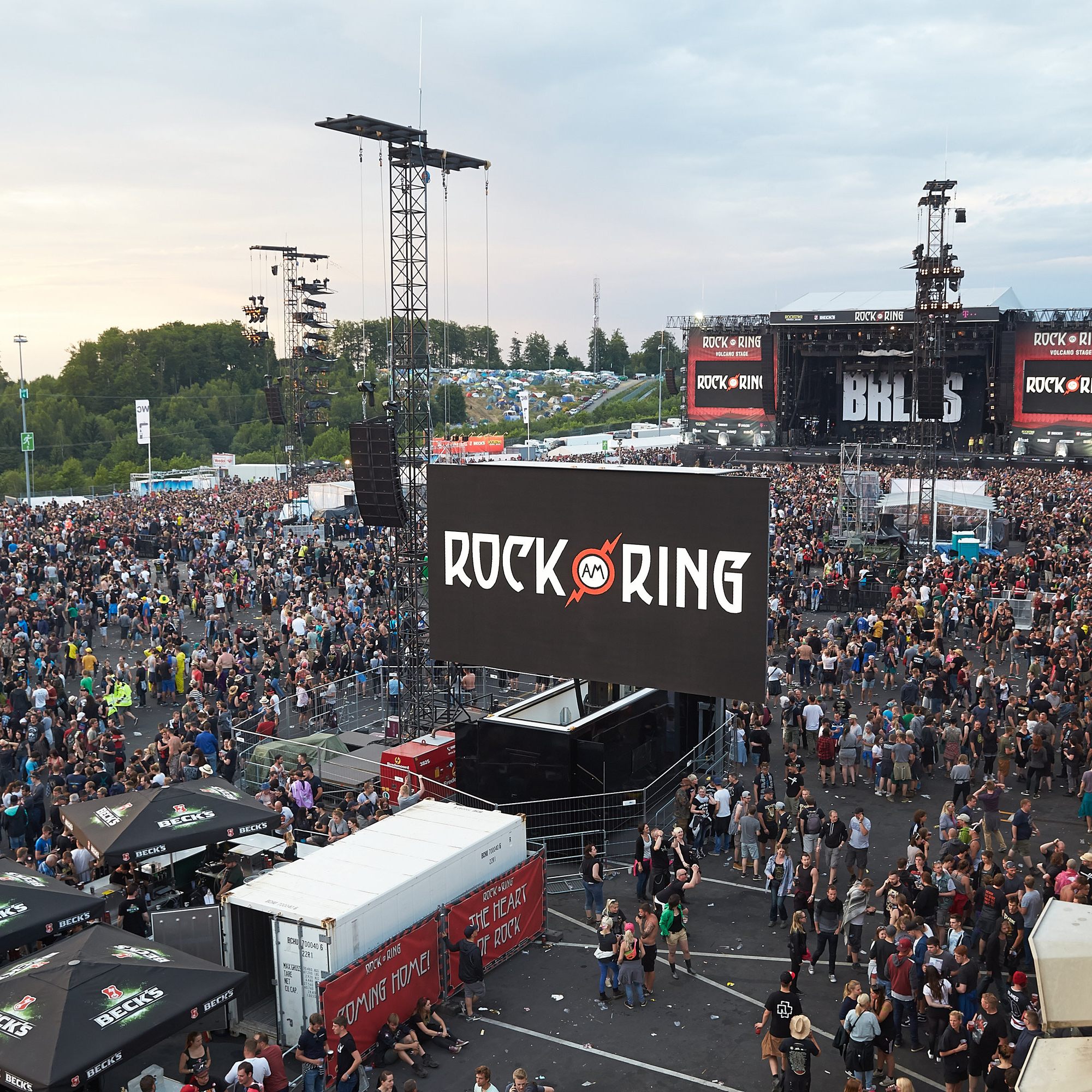 Nach Kritik: Metal-Band Pantera doch nicht bei Rockfestivals.