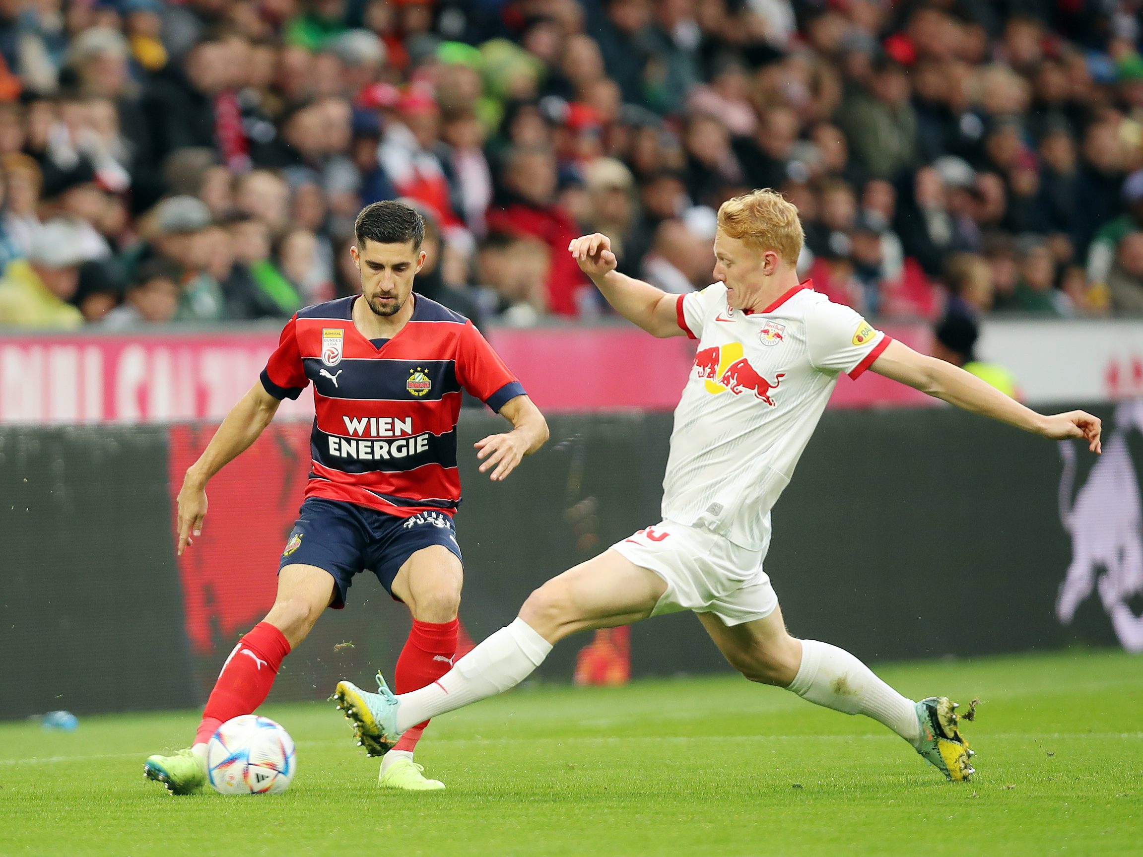 Verletzungspausen für Rapidler Koscelnik und Schick.