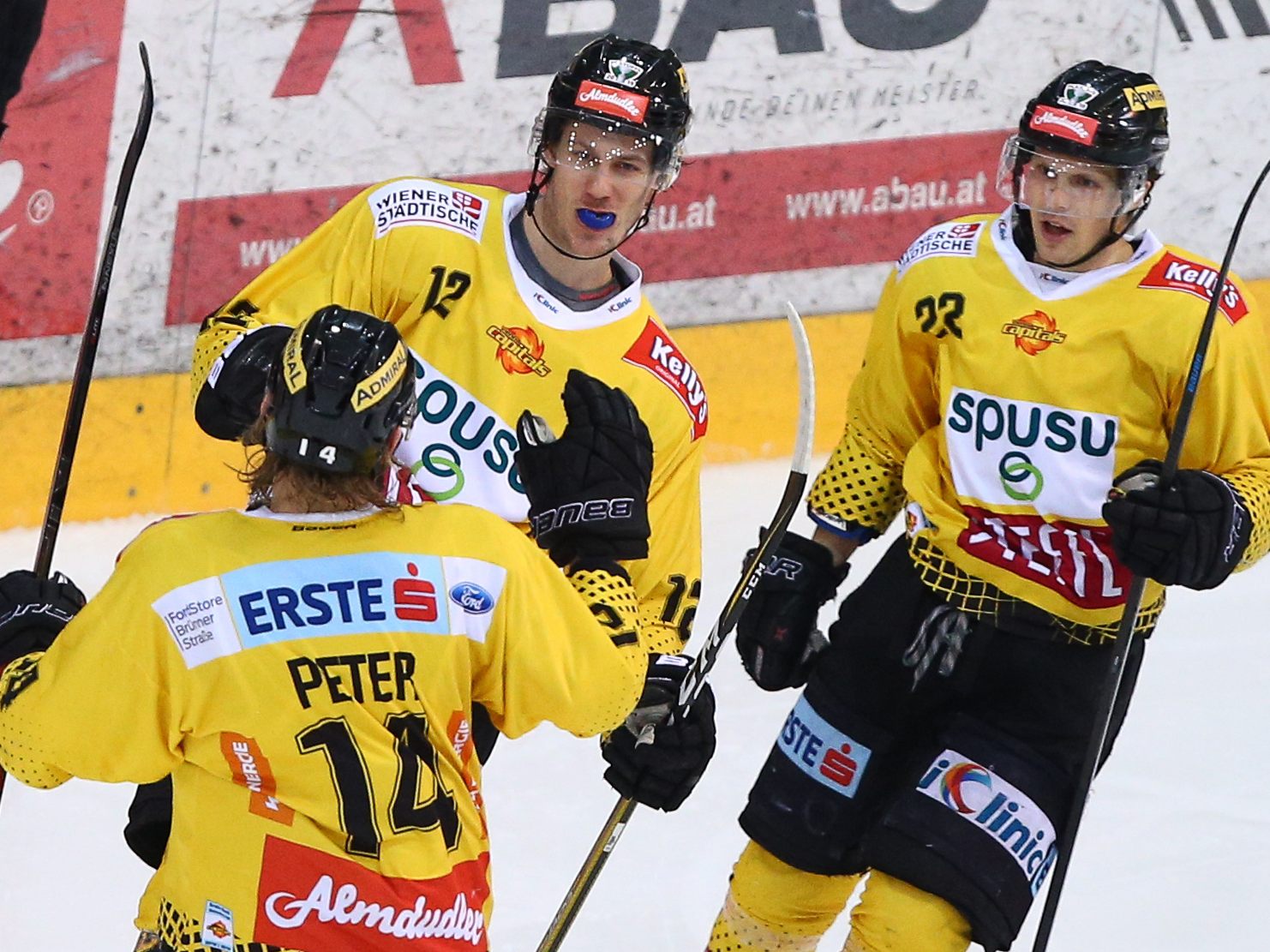 Die Vienna Capitals mussten beim Heimspiel gegen Pustertal eine Niederlage einstecken. Die Vienna Capitals mussten beim Heimspiel gegen Pustertal eine Niederlage einstecken.