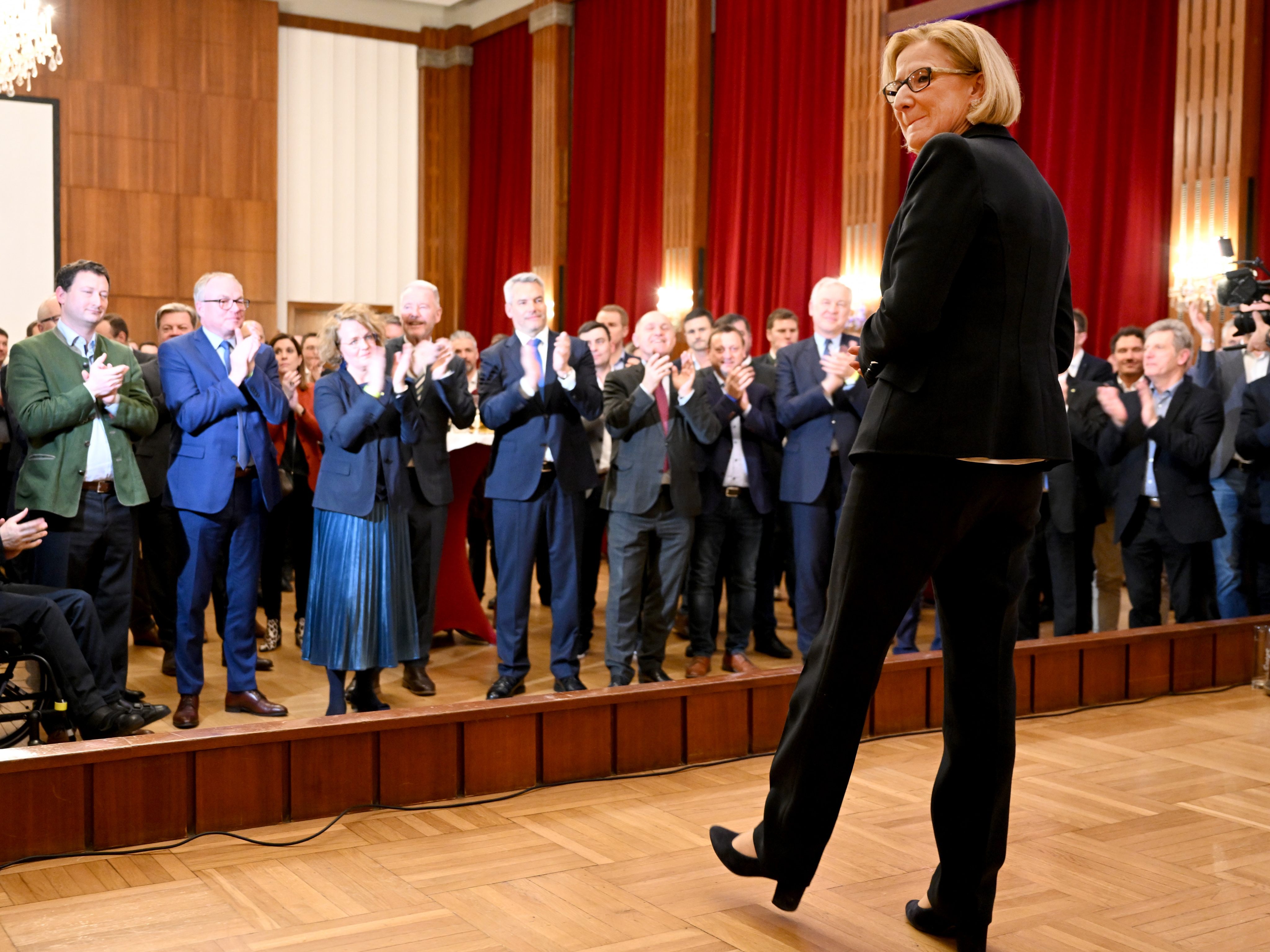 Nach NÖ-Wahl: ÖVP-Personalkarussell nimmt Fahrt auf Nach NÖ-Wahl: ÖVP-Personalkarussell nimmt Fahrt auf