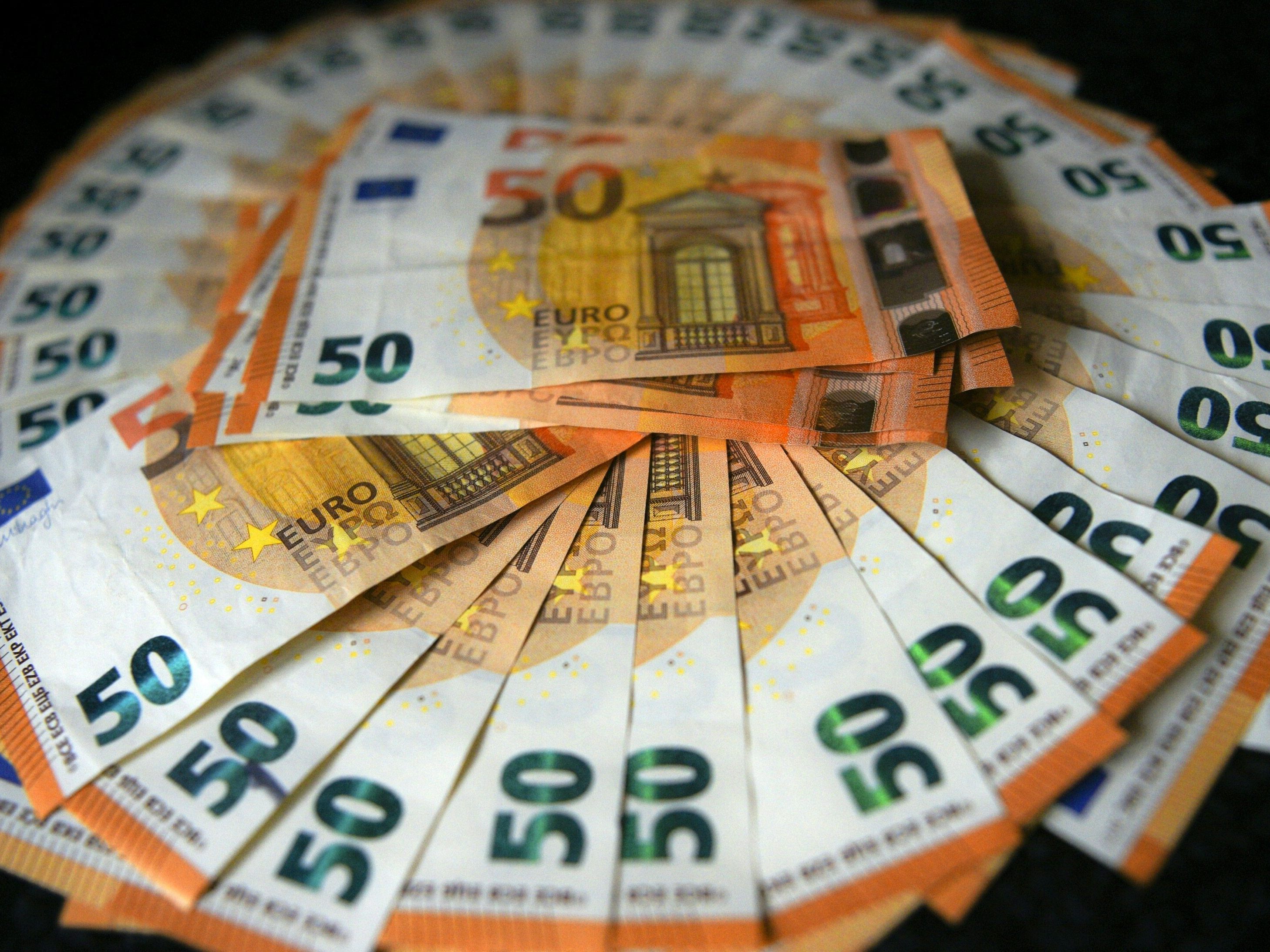 Milliarden wurden mit Bundesanleihe eingenommen.