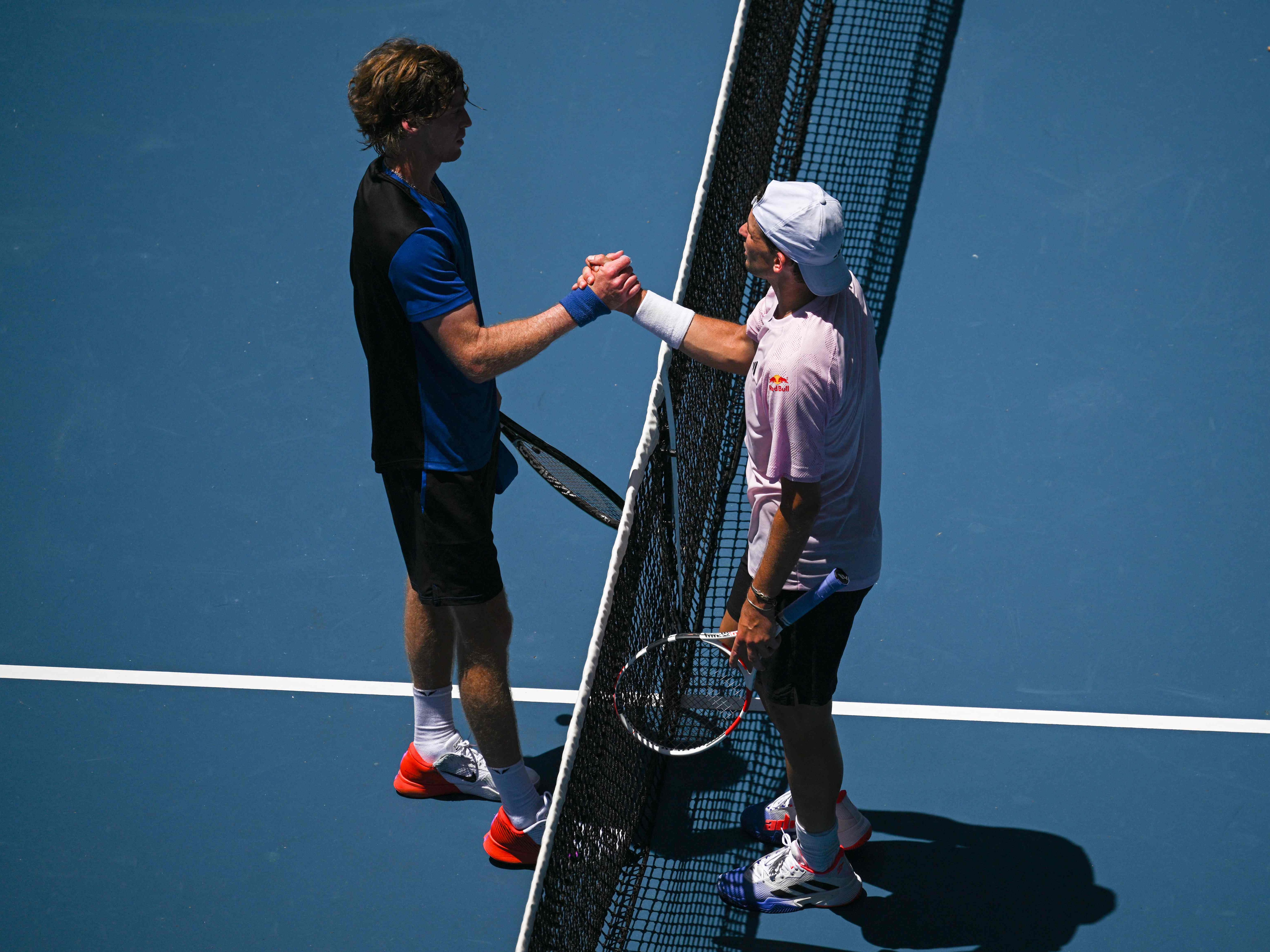 Dominic Thiem ist nach der ersten Runde im Australian Open ausgeschieden.