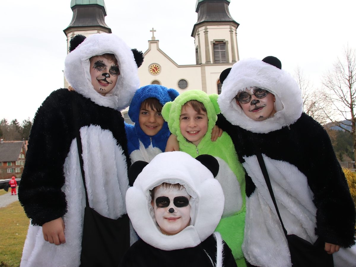 In Bildstein hofft man auf viele Mäschgerle. In Bildstein hofft man auf viele Mäschgerle.