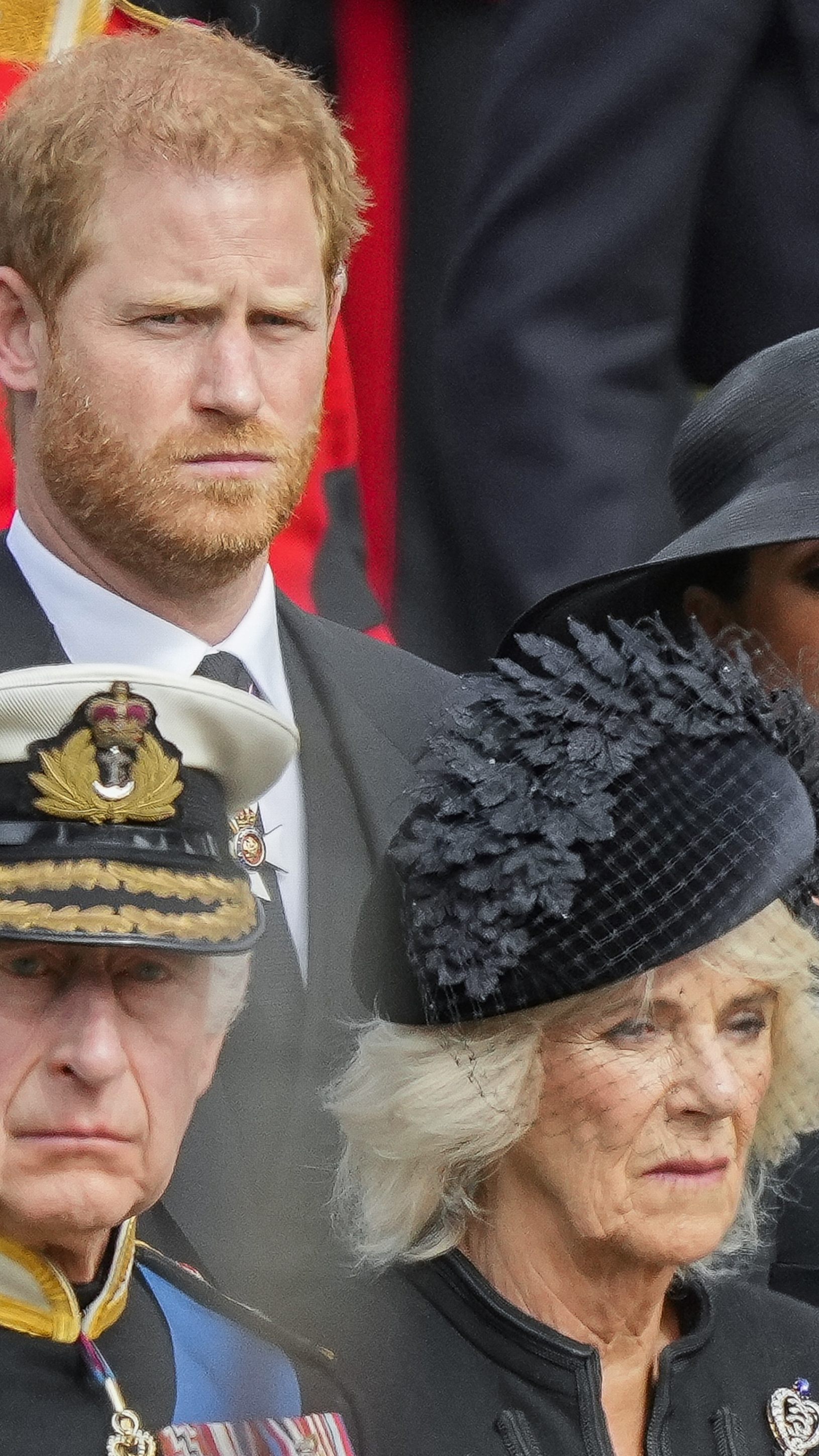 Der "Worst Case" im britischen Königshaus ist eingetreten: Harry wettert über Camilla.