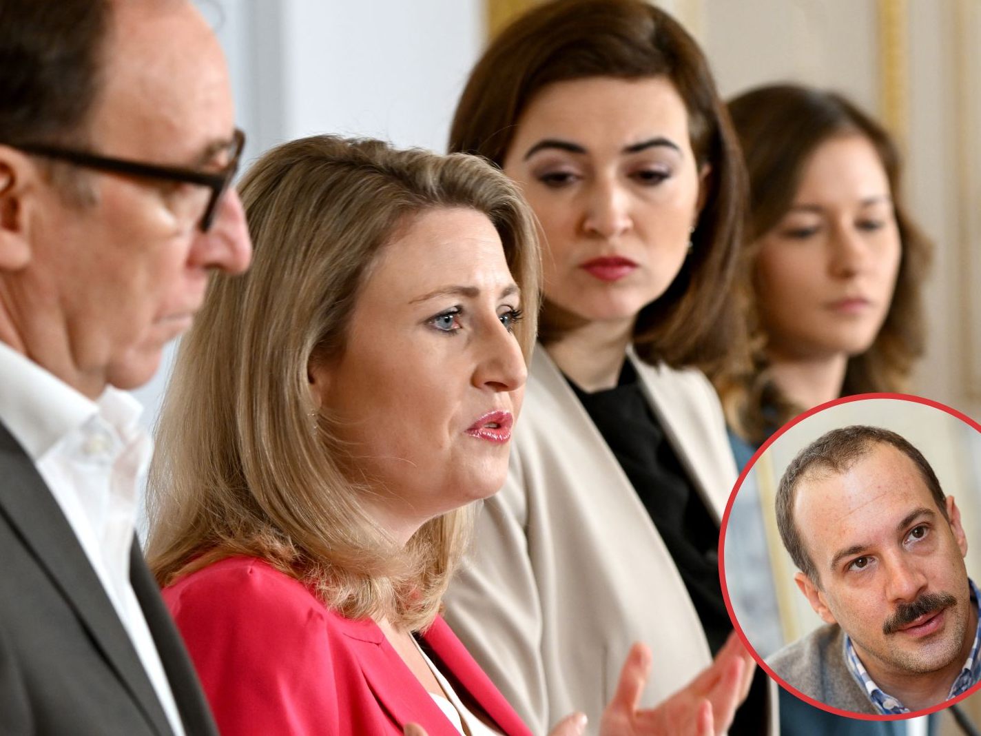 Im Pressefoyer kündigten Rauch, Raab, Zadic und Plakolm eine Gesetzesänderung an. Im Pressefoyer kündigten Rauch, Raab, Zadic und Plakolm eine Gesetzesänderung an.