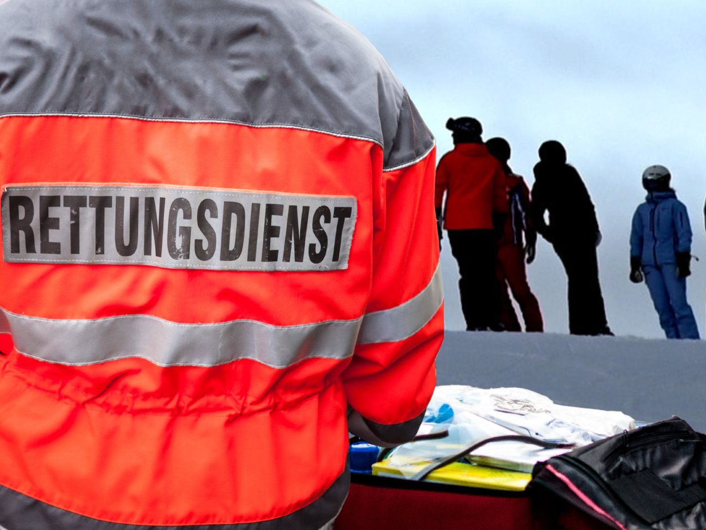 Eine Frau wurde bei der Kollission schwer verletzt. Die zweite Unfallbeteiligte flüchtete. Eine Frau wurde bei der Kollission schwer verletzt. Die zweite Unfallbeteiligte flüchtete.
