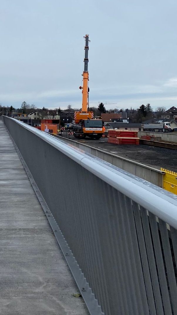 VOL.AT war mit der 360-Grad-Kamera vor Ort bei der Rheinbrücke.