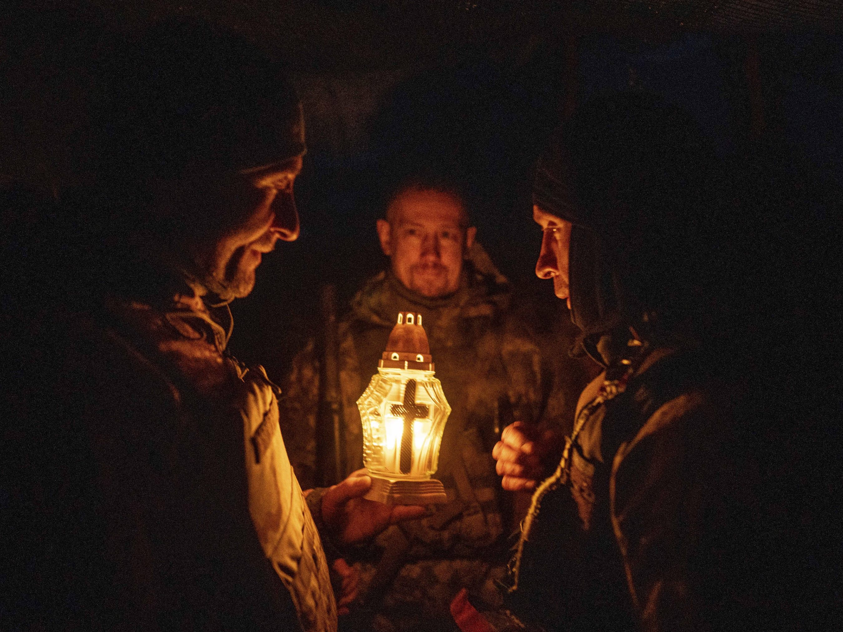 Hans-Lothar Domröse rechnet 2023 mit einem Waffenstillstand. Hans-Lothar Domröse rechnet 2023 mit einem Waffenstillstand.