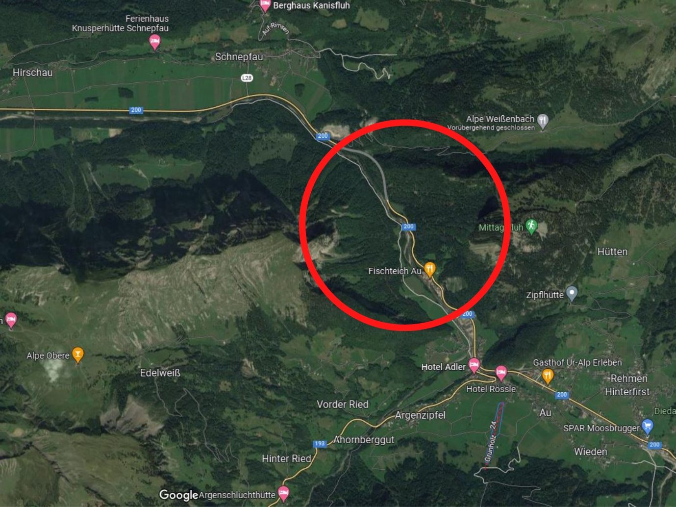 Der Unfall ereignete sich nach dem Schnepfauertunnel in Fahrtrichtung Au.