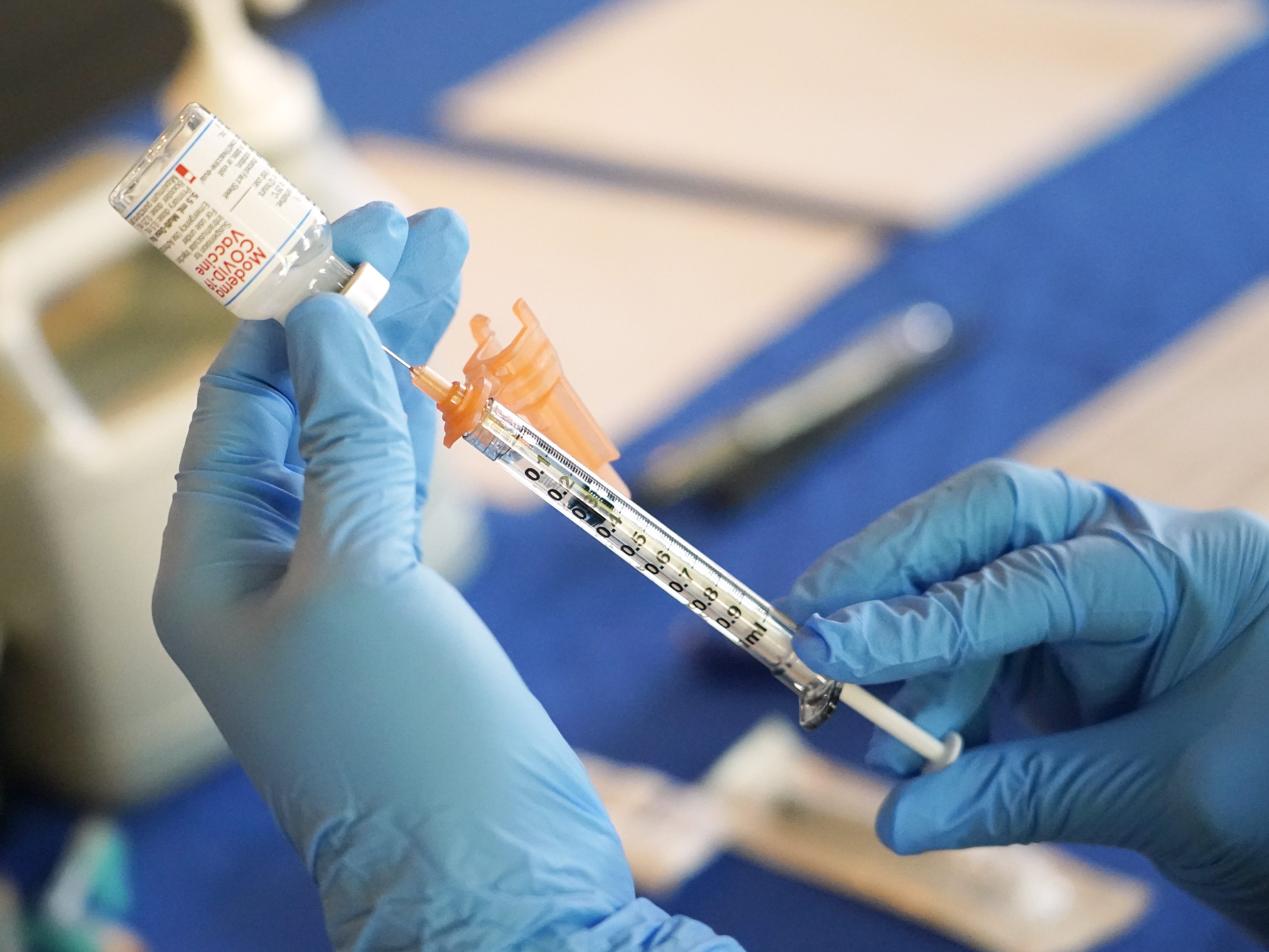 Die FDA diskutiert über eine jährliche Corona-Impfung. Die FDA diskutiert über eine jährliche Corona-Impfung.