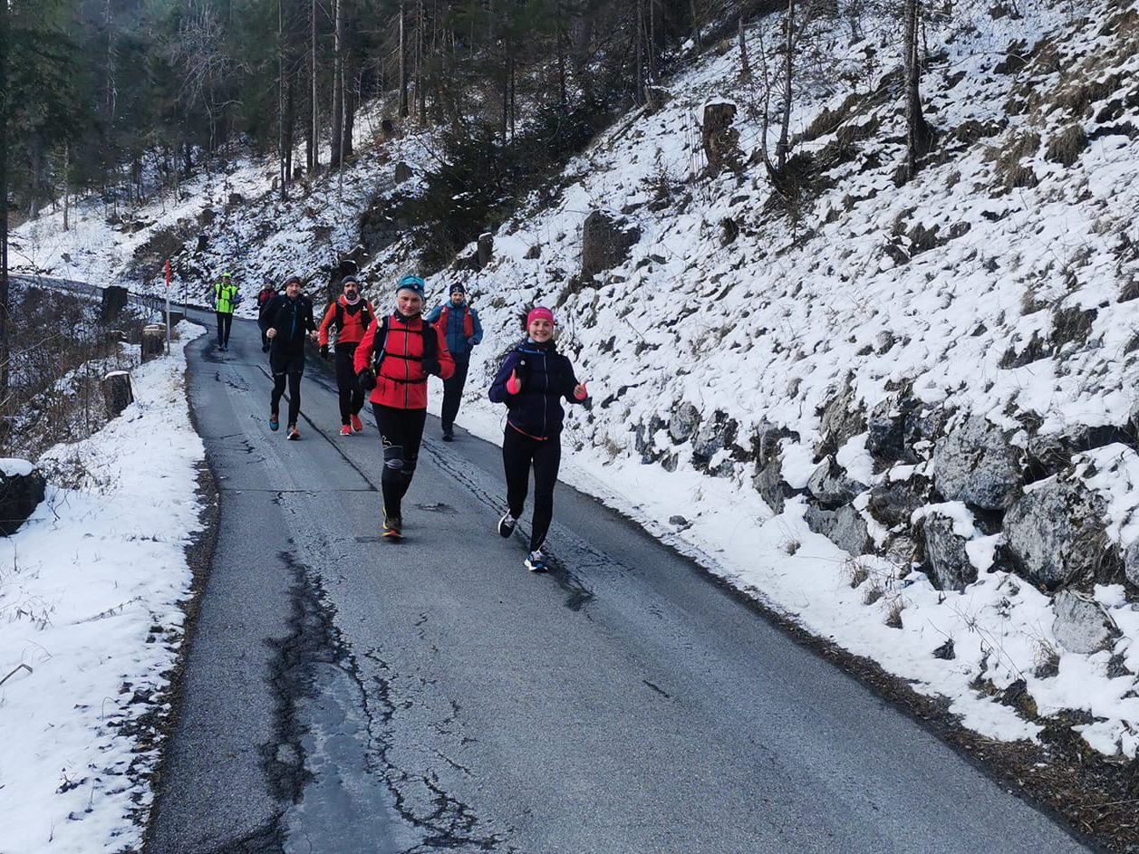 Die gut gelaunten Läuferinnen und Läufer beim Xiberg Extreme