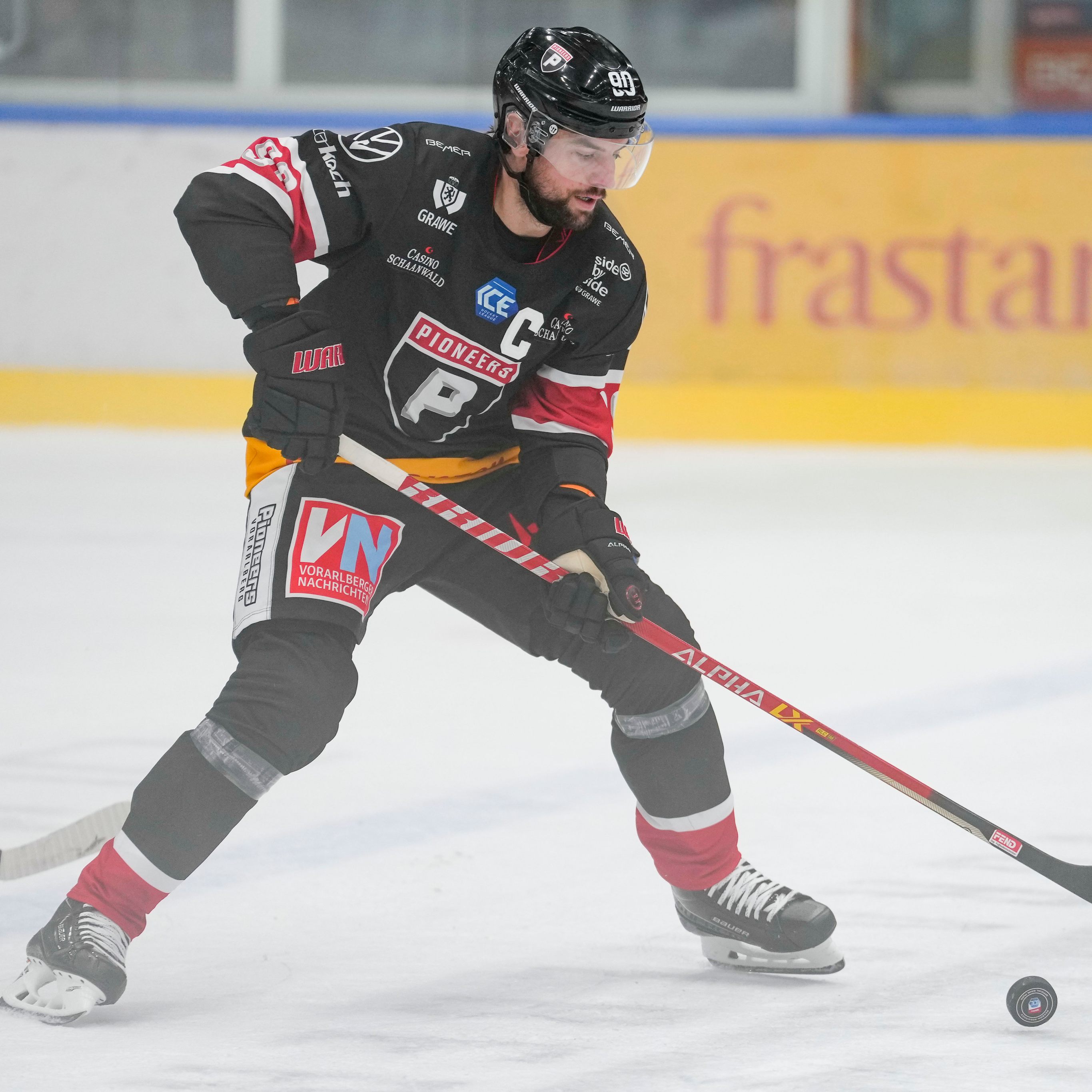 Kapitän Alexander Pallestrang