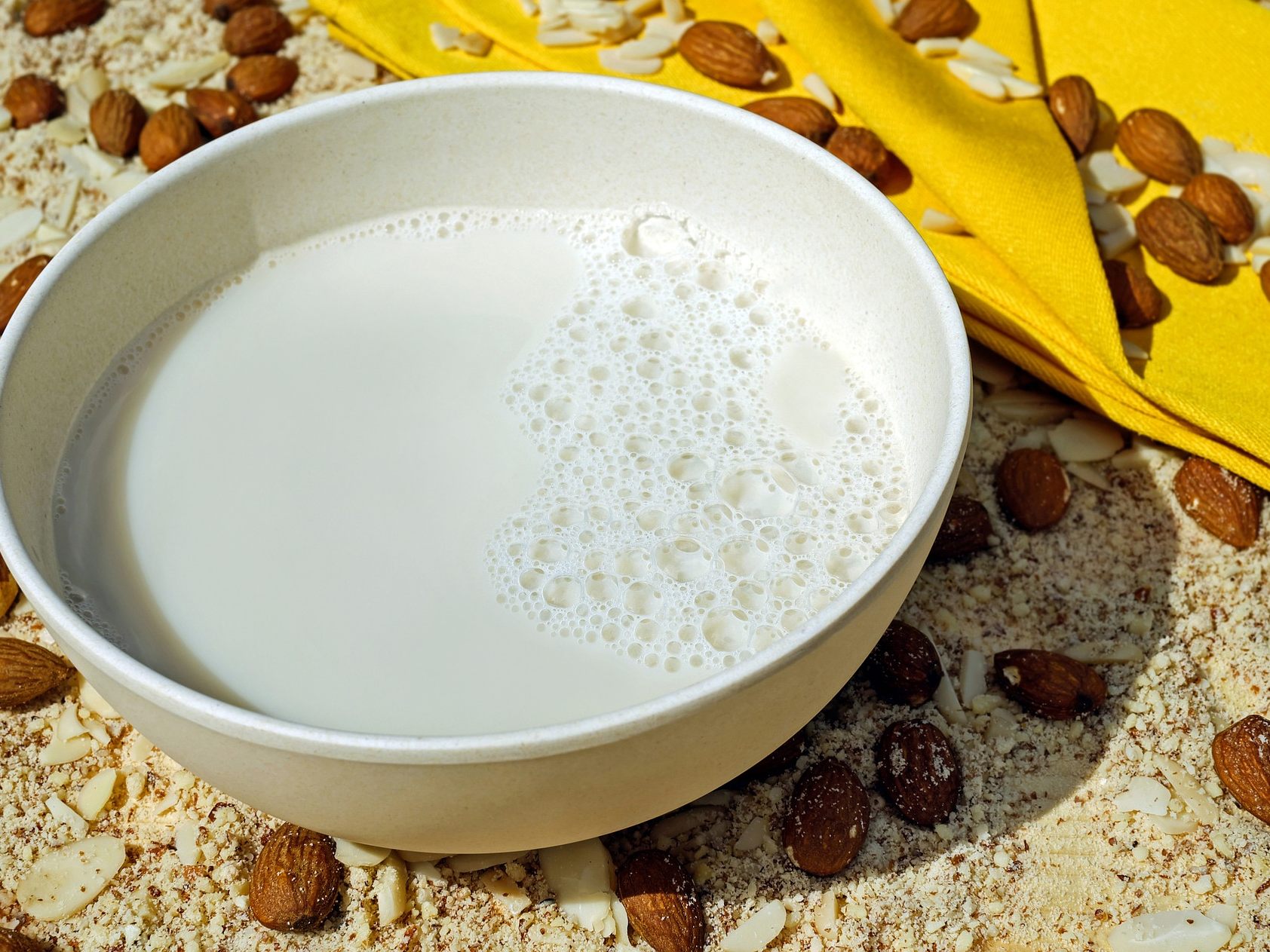 Jedes zehnte pflanzliche Milch-Produkt ist zu fett. Jedes zehnte pflanzliche Milch-Produkt ist zu fett.