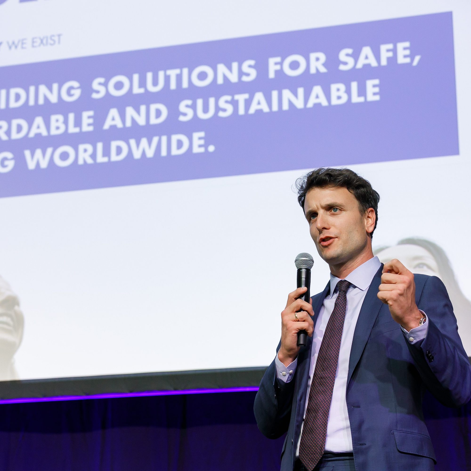 ALPLA CEO Philipp Lehner leitet das international tätige Familienunternehmen.