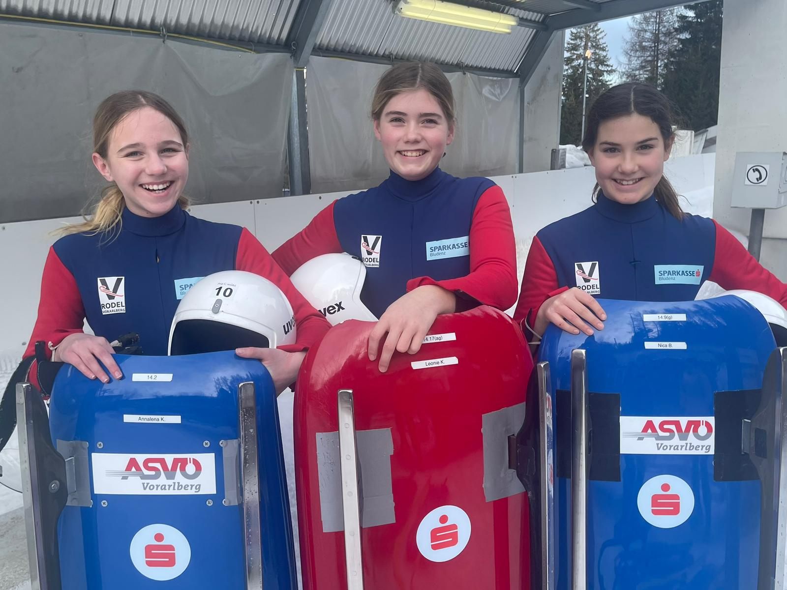 Siegertrio mit Annalena Kottke, Leonie Neyer, Nica Bleiner (v.l.)