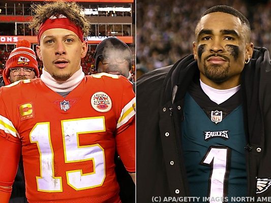 Mahomes (l.) gegen Hurts (r.) um die Super Bowl
