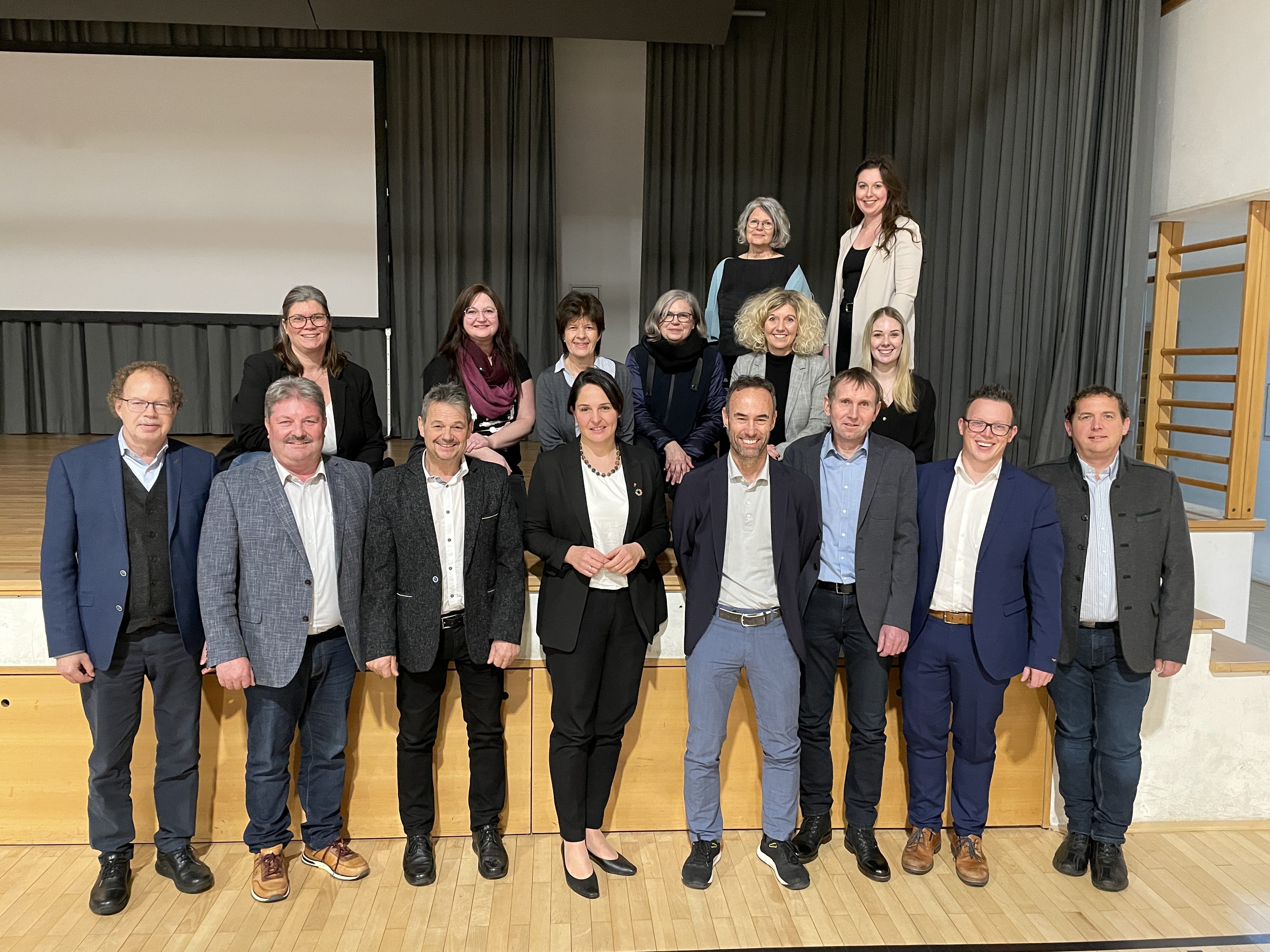Bürgermeister und Pädagoginnen Bürgermeister und Pädagoginnen