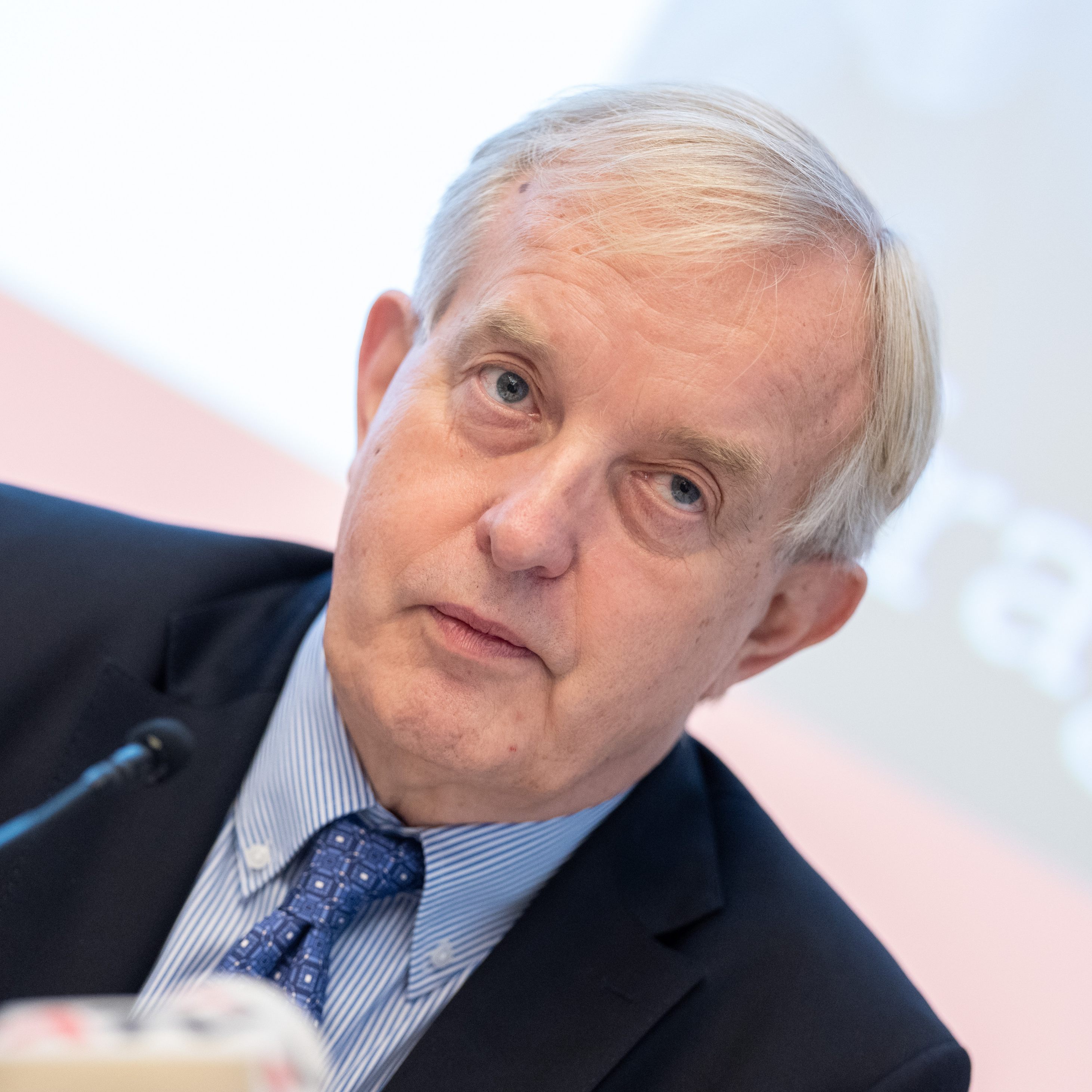 In der Causa um Missstände in der Equip4Ordi GmbH gab es neue Untreue-Vorwürfe gegen Wiener Ärztekammer-Präsident Johannes Steinhart.