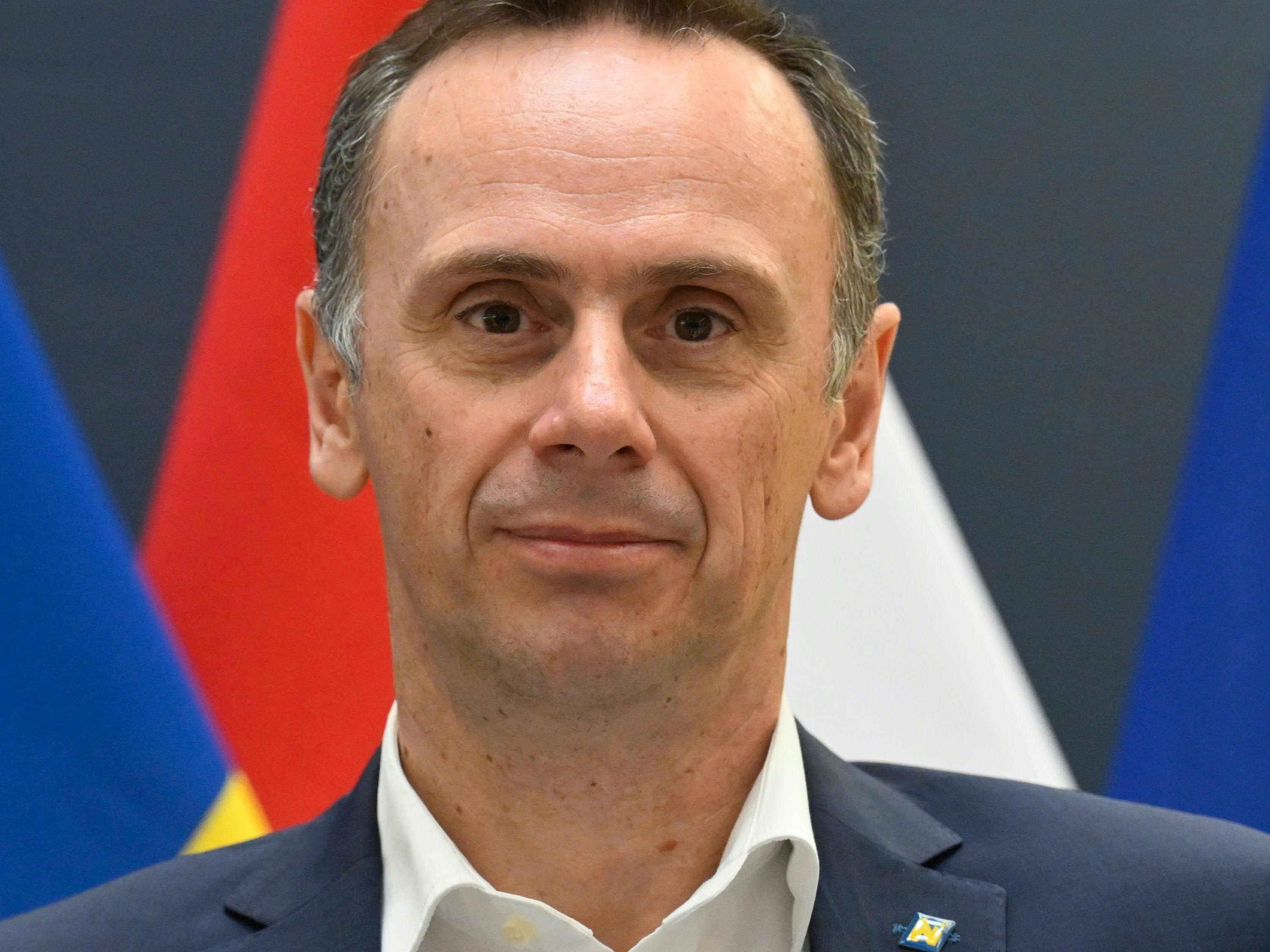 Danninger ist designierter ÖVP-Klubobmann im NÖ Landtag - und übte Kritik an Landes-FPÖ. Danninger ist designierter ÖVP-Klubobmann im NÖ Landtag - und übte Kritik an Landes-FPÖ.