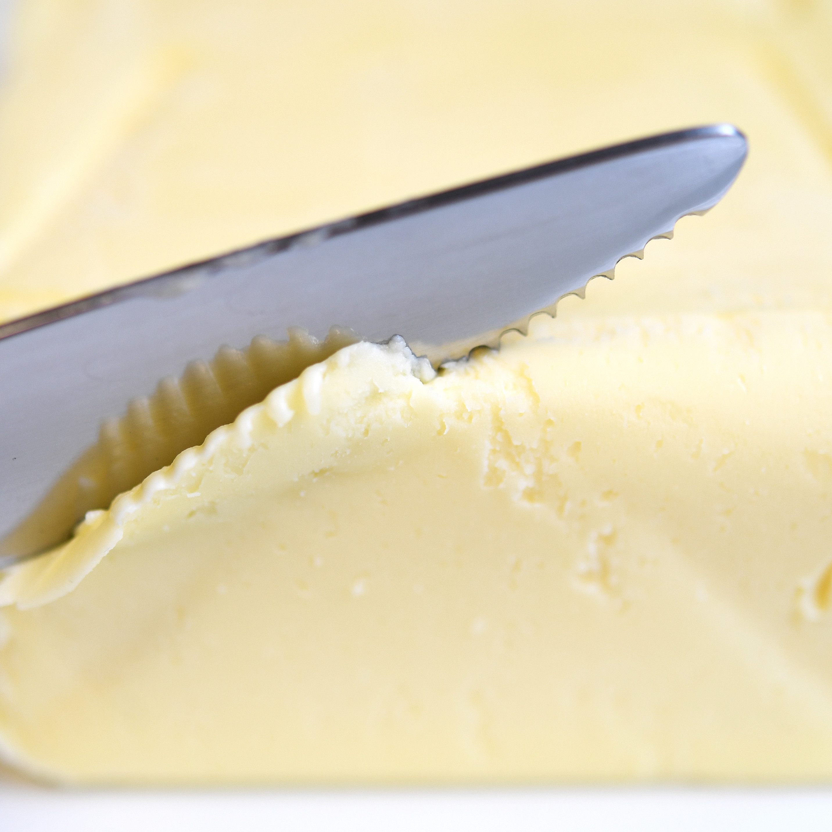 Die Butterpreise in Deutschland sinken viel deutlicher als in Österreich.