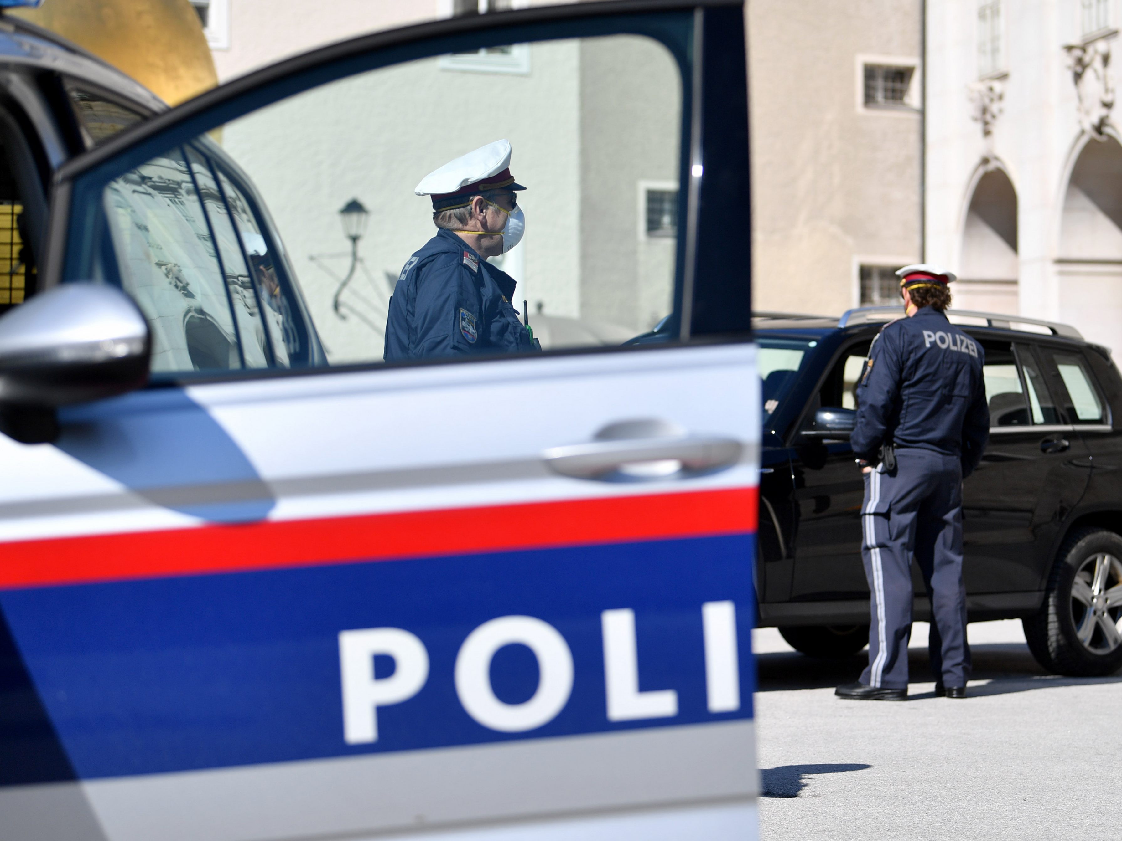Die Polizei ertappte eine 66-Jährige die Autos in Wien-Donaustadt zerkratzte.