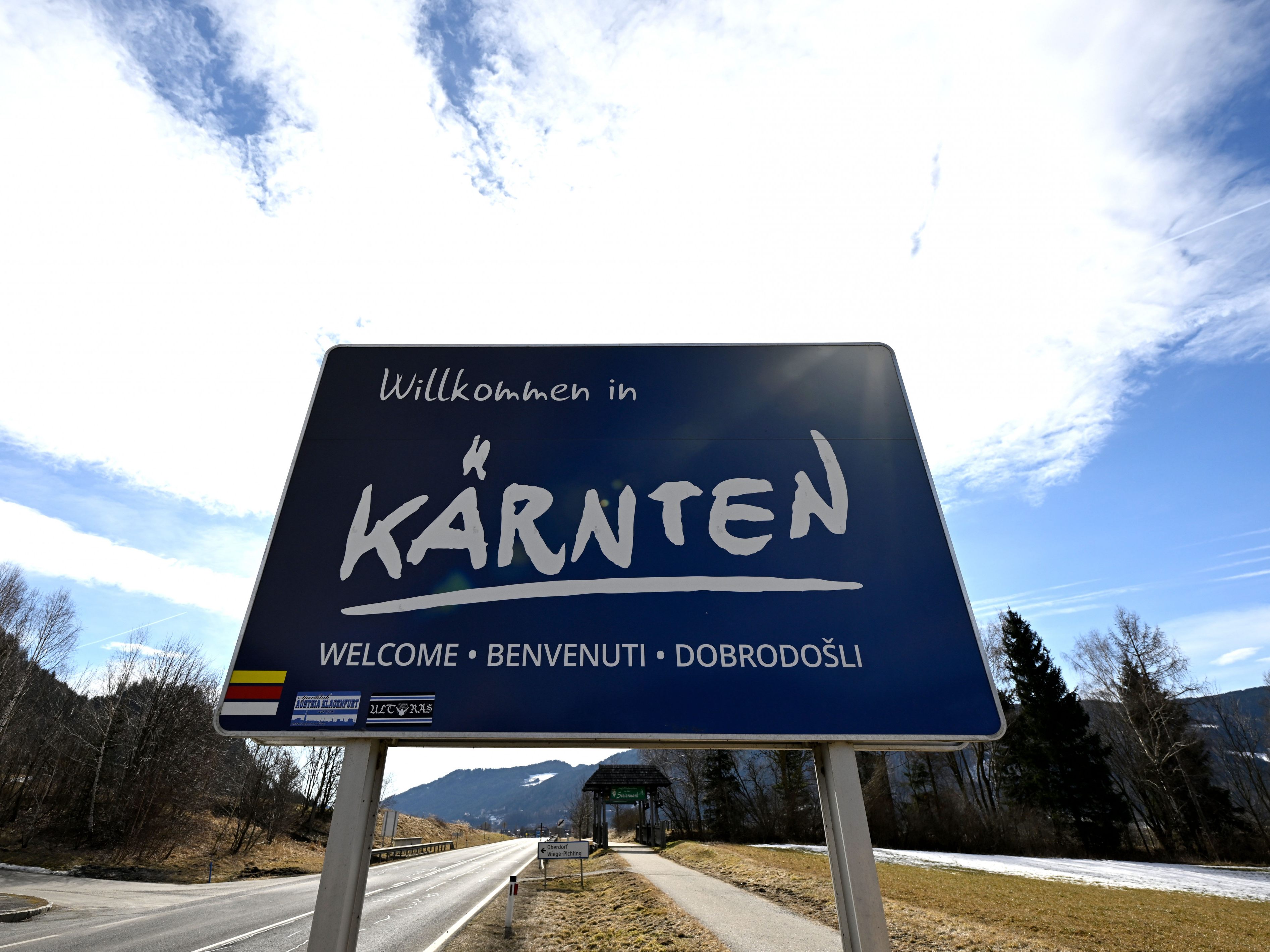 Wahlkartenwahl in "fremden" Wahlkreisen ist gestrichen worden. Kärnten-Wahl steigt am 5. März. Wahlkartenwahl in "fremden" Wahlkreisen ist gestrichen worden. Kärnten-Wahl steigt am 5. März.