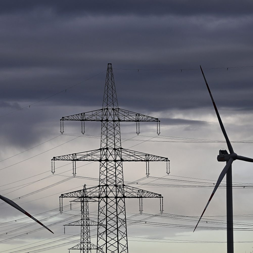 Strom-Großhandelspreise sinken, Index fällt erstmals seit Jänner 2021.