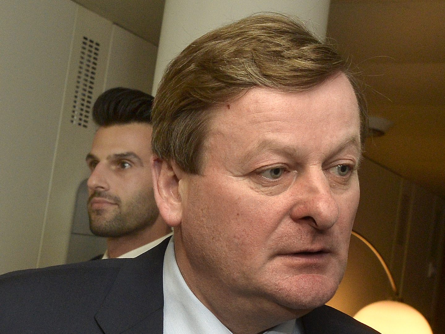 Nach dem Asyl-Sager des niederösterreichischen FPÖ-Landesrat Gottfried Waldhäusl distanzieren sich nun weitere FPÖ-Mitglieder von seinen Aussagen. Nach dem Asyl-Sager des niederösterreichischen FPÖ-Landesrat Gottfried Waldhäusl distanzieren sich nun weitere FPÖ-Mitglieder von seinen Aussagen.