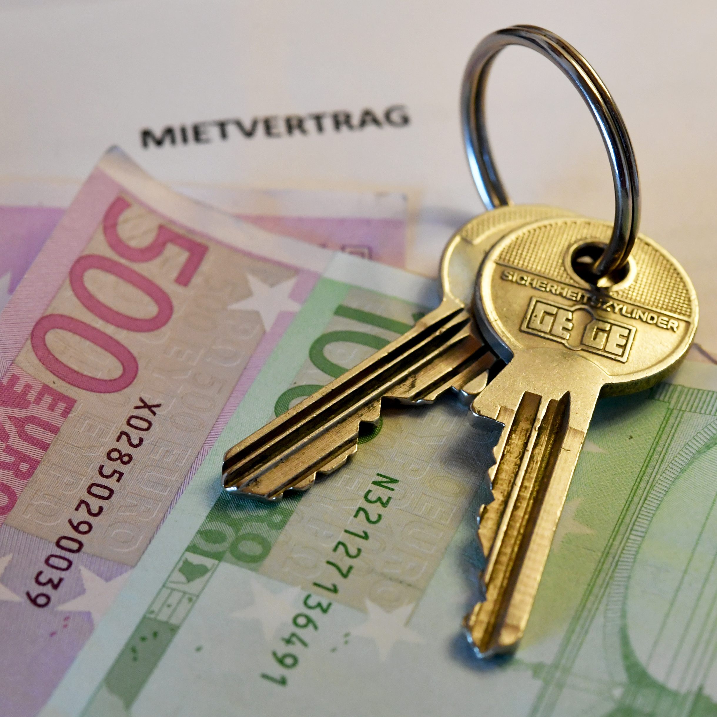 2022 zogen die Preise für Wohnimmobilien erneut kräftig an.